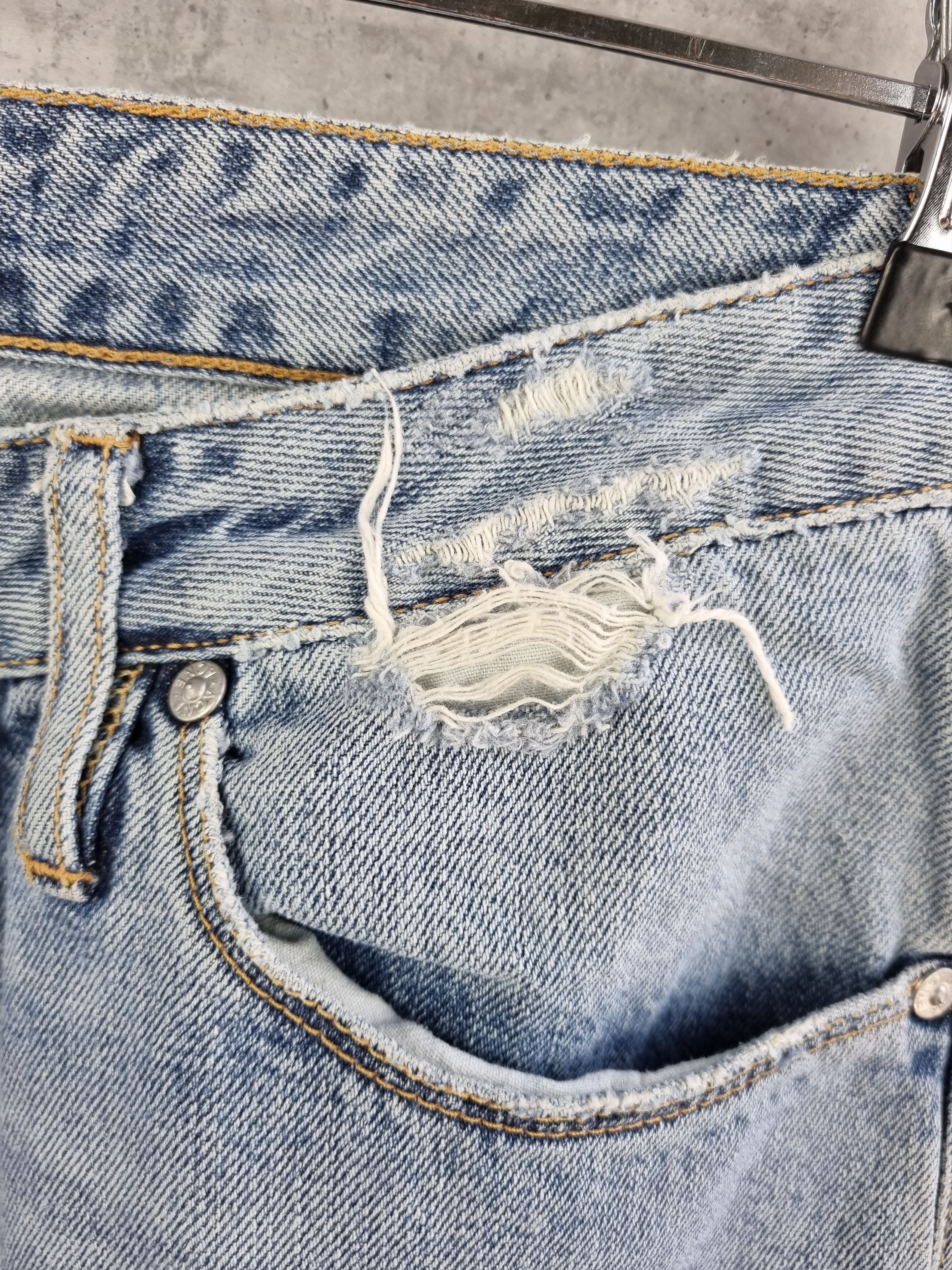 Acne Studios Rare Acne Studios Hug Vision Light Blue Jeans- Vintage Levis Size US 27 - 12 Thumbnail