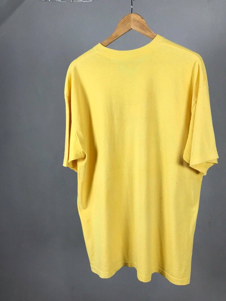 Tommy Hilfiger × Vintage Tommy Hilfiger big logo vintage yellow tee Size US XL / EU 56 / 4 - 7 Thumbnail