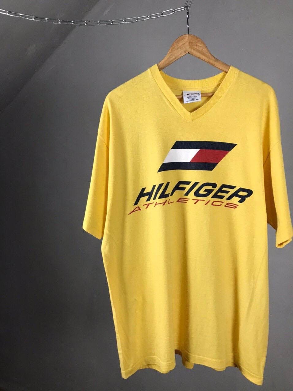Tommy Hilfiger × Vintage Tommy Hilfiger big logo vintage yellow tee Size US XL / EU 56 / 4 - 1 Thumbnail