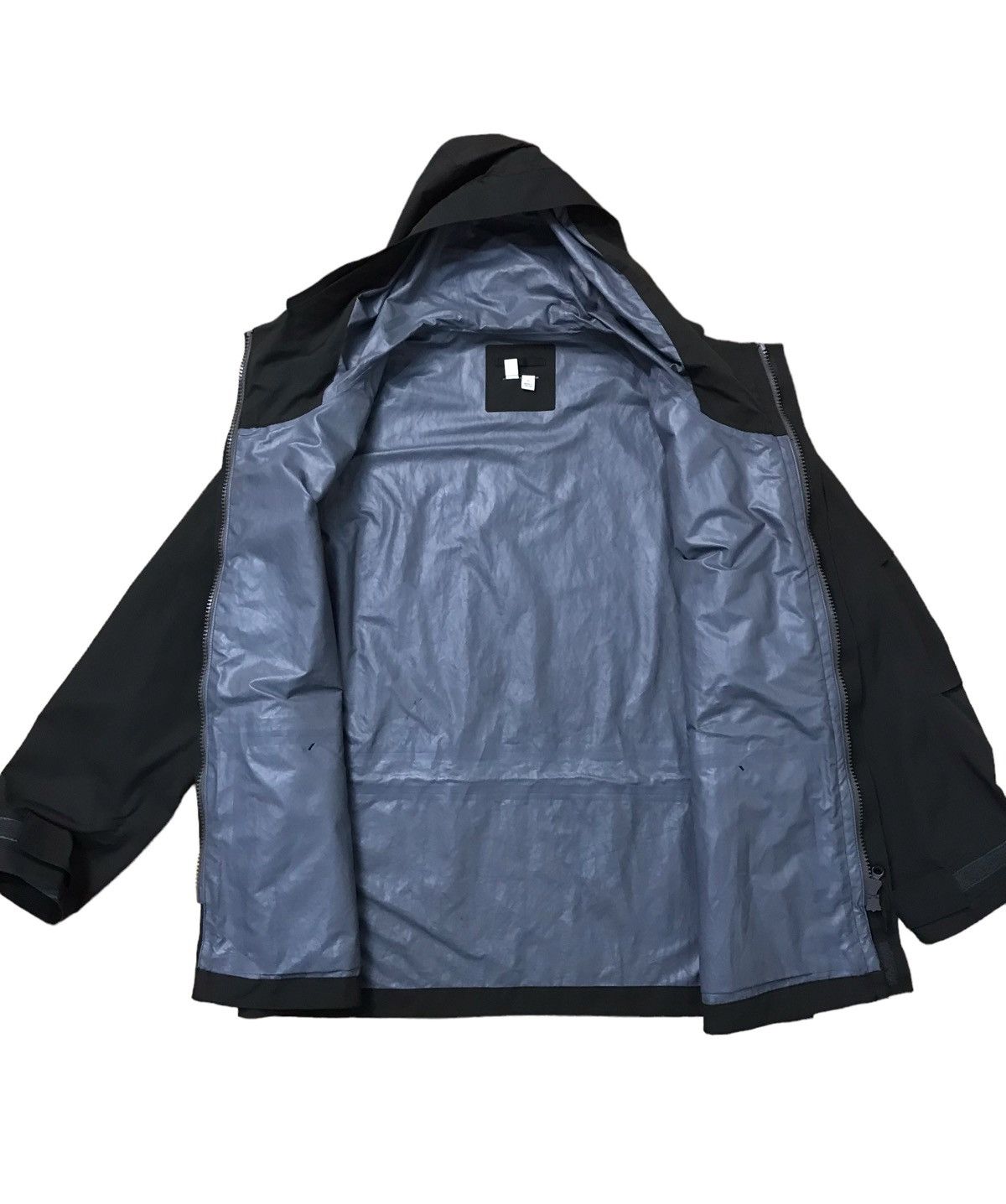 Jun Takahashi × Undercover × Uniqlo Uuu Undercover x uniqlo Waterproof Rain Jacket Size US XL / EU 56 / 4 - 4 Thumbnail