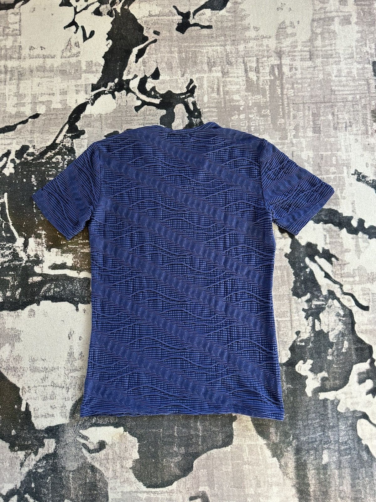 Tornado Mart 2000's Tornado Mart Japan pleated v neck tee Size US M / EU 48-50 / 2 - 2 Thumbnail