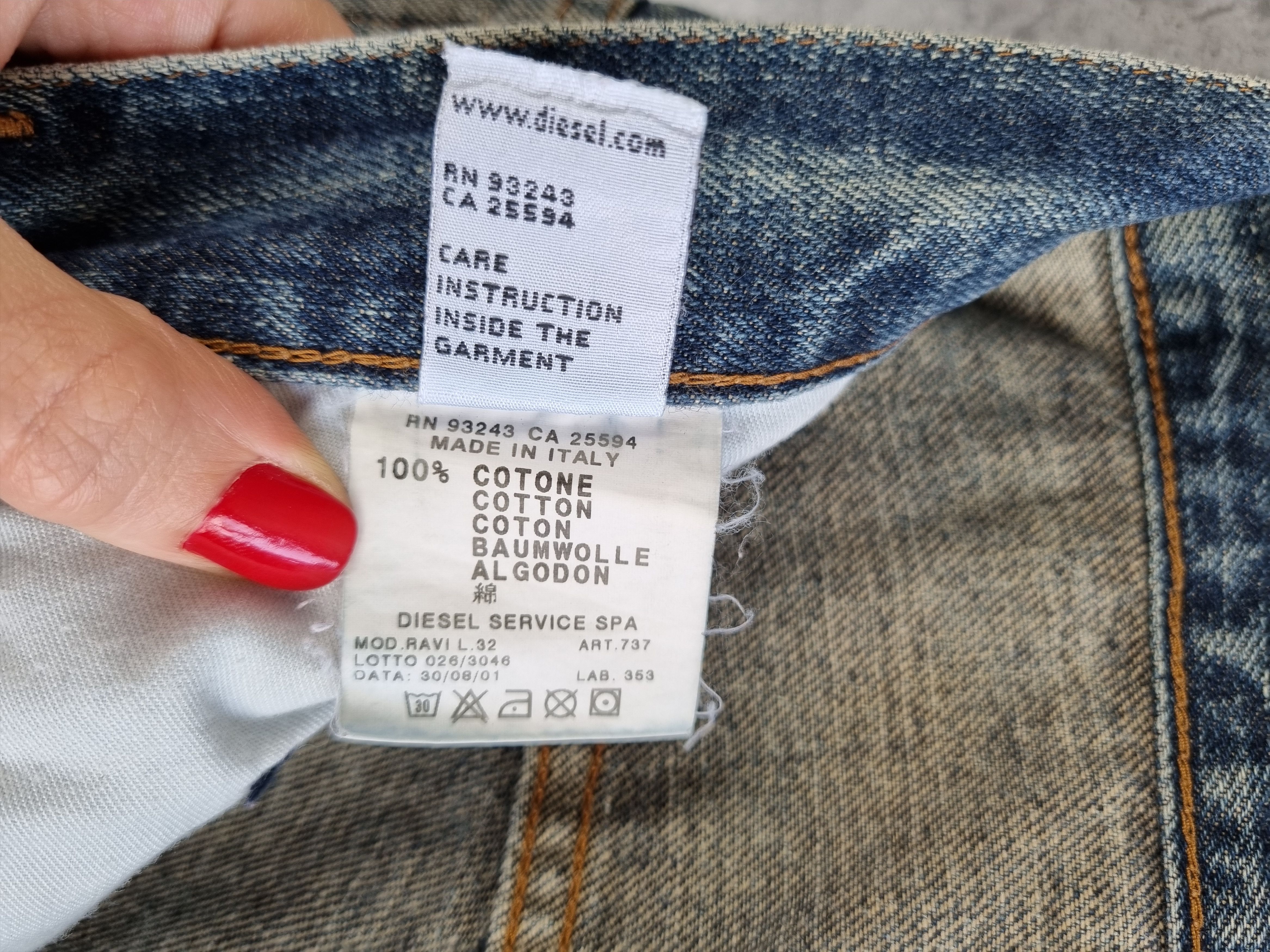 Diesel × Vintage DIESEL Cowboy Flared Vintage Italian Denim Jean Size US 31 - 6 Thumbnail