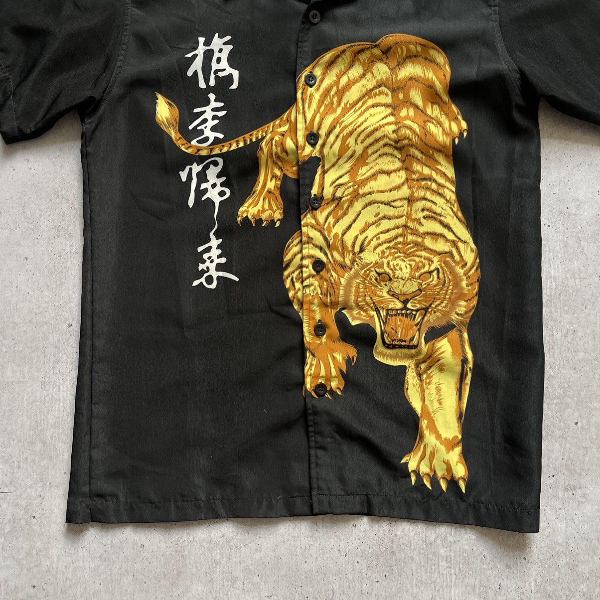 Vintage Dnon jeans vintage Hawaii shirt 90s rare tiger big logo art Size US S / EU 44-46 / 1 - 5 Thumbnail