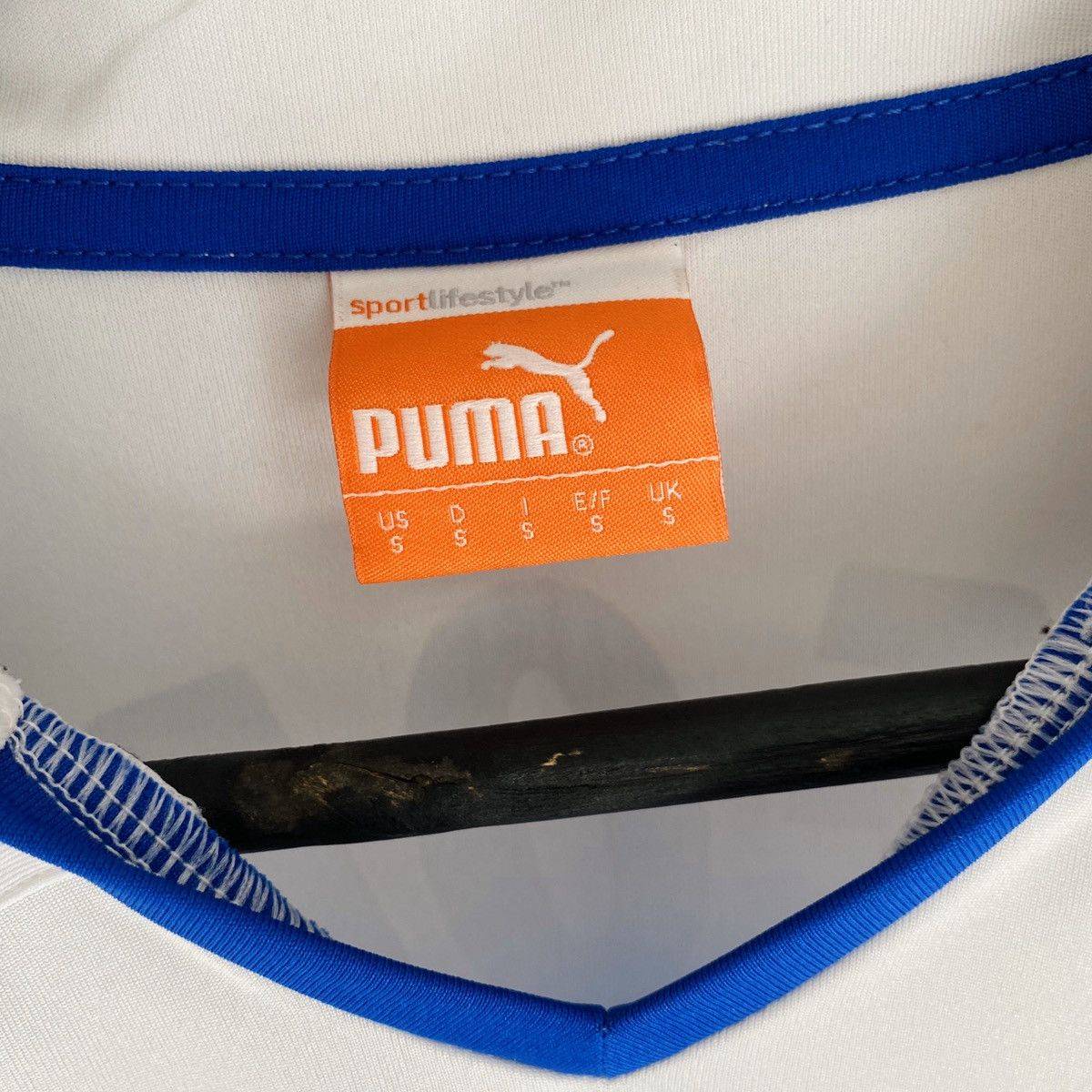 Puma × Vintage 2011 2012 Reading Afobe Puma Home Soccer Jersey Size US S / EU 44-46 / 1 - 4 Thumbnail