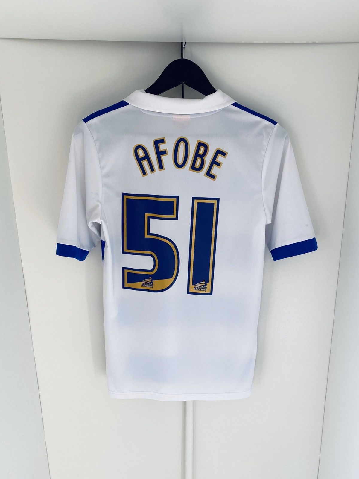 Puma × Vintage 2011 2012 Reading Afobe Puma Home Soccer Jersey Size US S / EU 44-46 / 1 - 7 Thumbnail