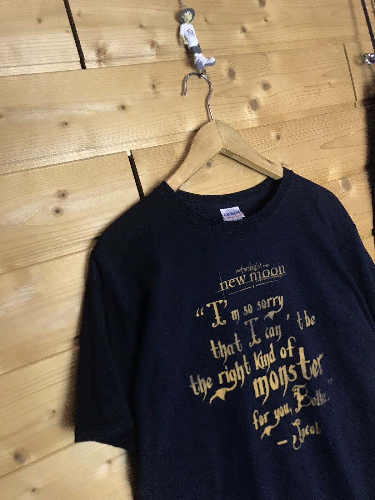 Vintage Twilight saga Jacob official t-shirt Size US M / EU 48-50 / 2 - 1 Thumbnail