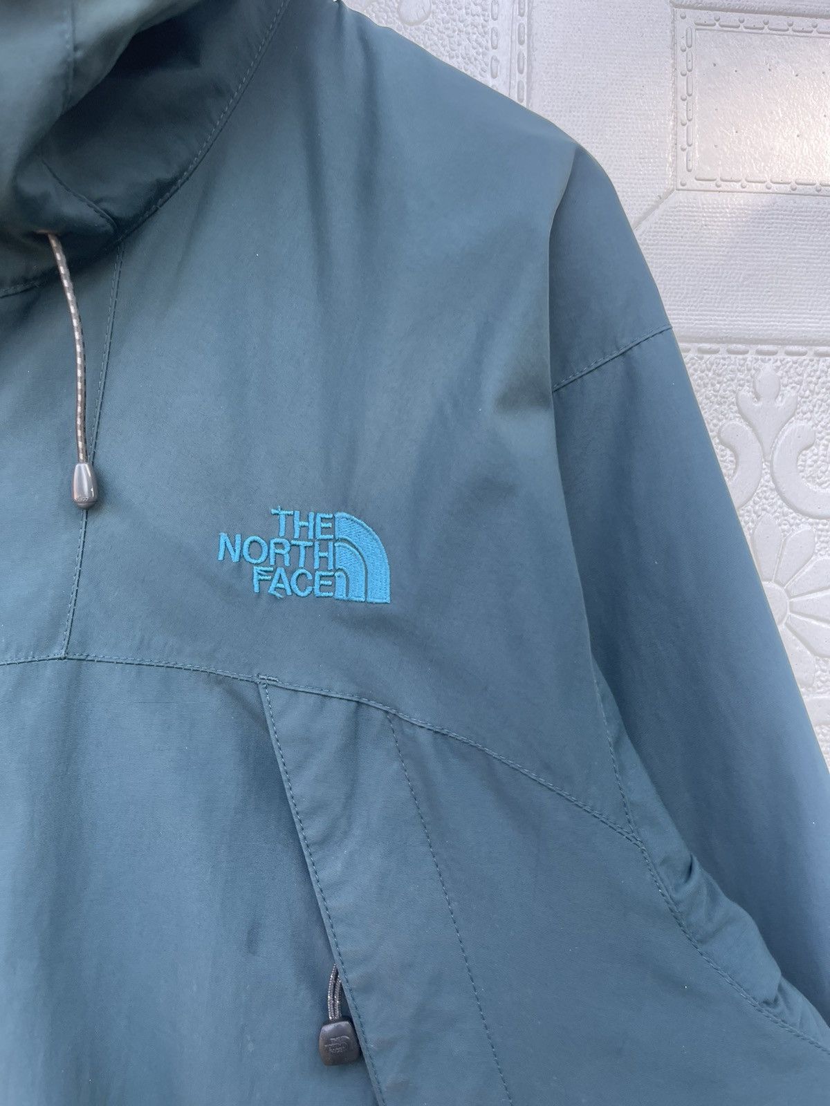 The North Face VINTAGE THE NORTH FACE HOODED JACKET Size US L / EU 52-54 / 3 - 5 Thumbnail
