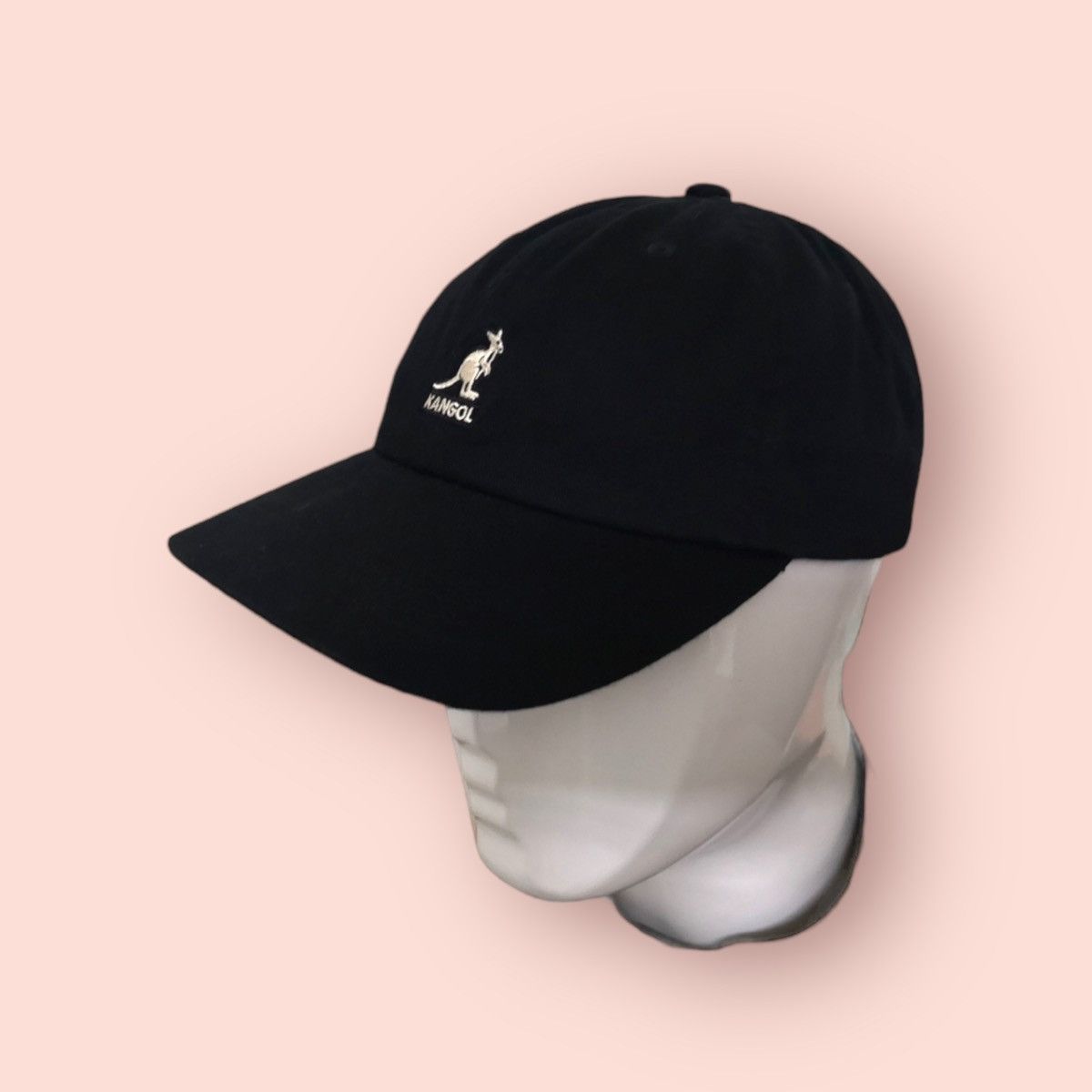 Kangol VINTAGE KANGOL WASHED BLACK LEATHER STRAPBACK BASEBALL CAP Size ONE SIZE - 6 Thumbnail