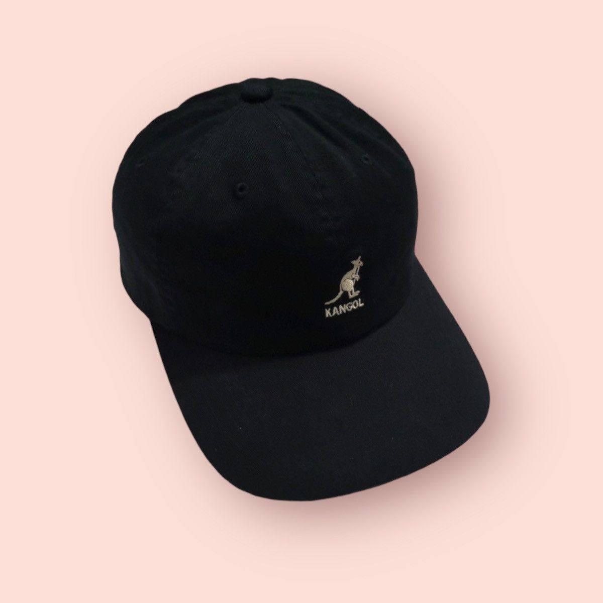Kangol VINTAGE KANGOL WASHED BLACK LEATHER STRAPBACK BASEBALL CAP Size ONE SIZE - 1 Thumbnail