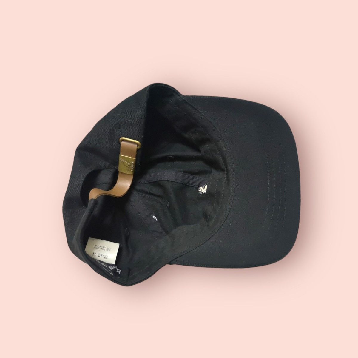 Kangol VINTAGE KANGOL WASHED BLACK LEATHER STRAPBACK BASEBALL CAP Size ONE SIZE - 11 Thumbnail