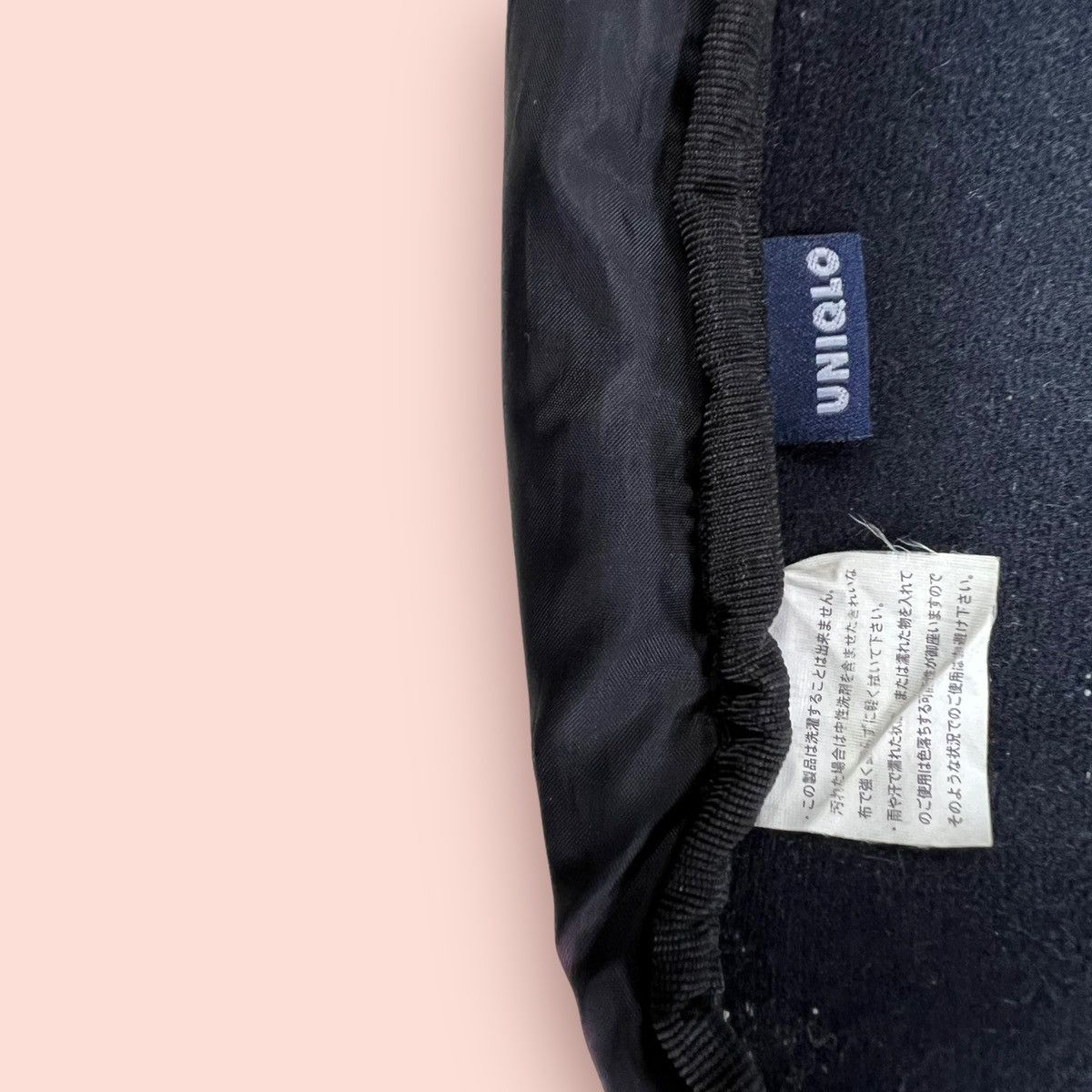 Japanese Brand VINTAGE Y2K UNIQLO JUN TAKAHASHI CROSSBODY MESSENGER BAG Size ONE SIZE - 20 Thumbnail