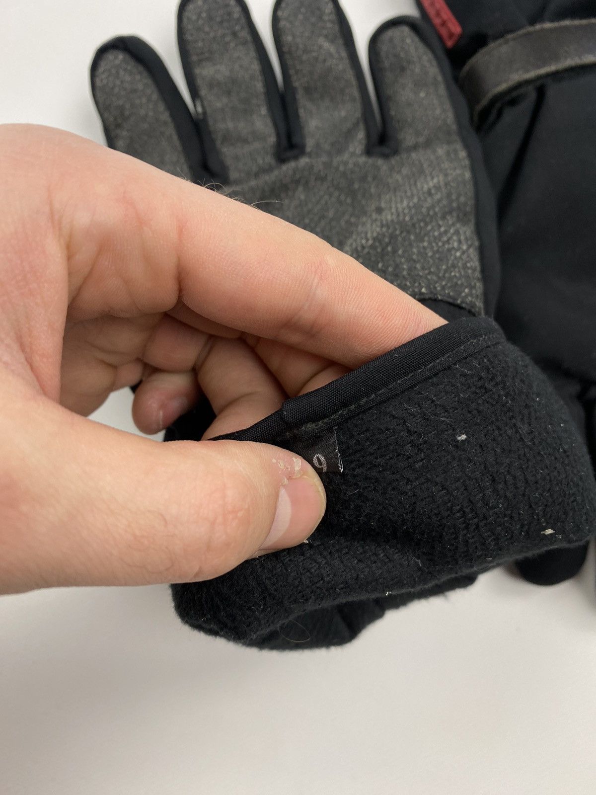 Prada Prada Sport Black Ski Gloves with Red Tab Size ONE SIZE - 8 Thumbnail