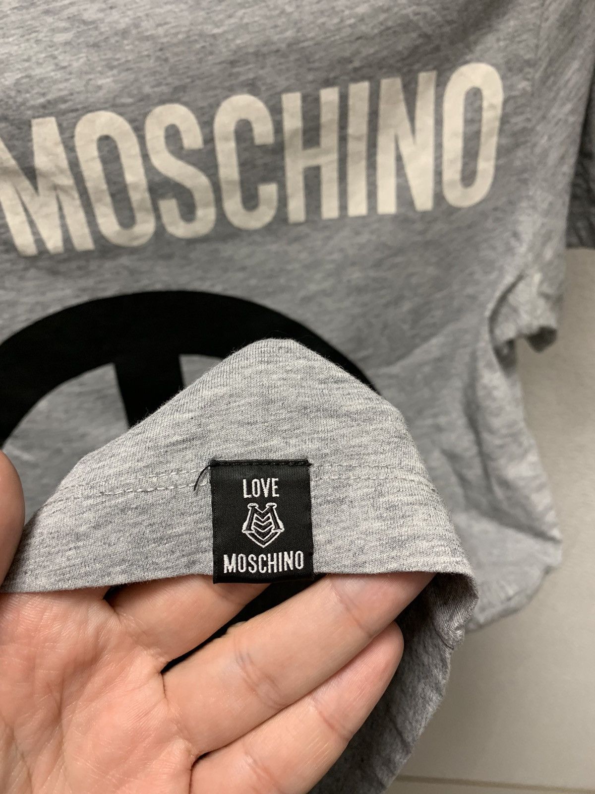 Moschino Love moschino big logo grey t-shirt S sz Size US S / EU 44-46 / 1 - 6 Thumbnail