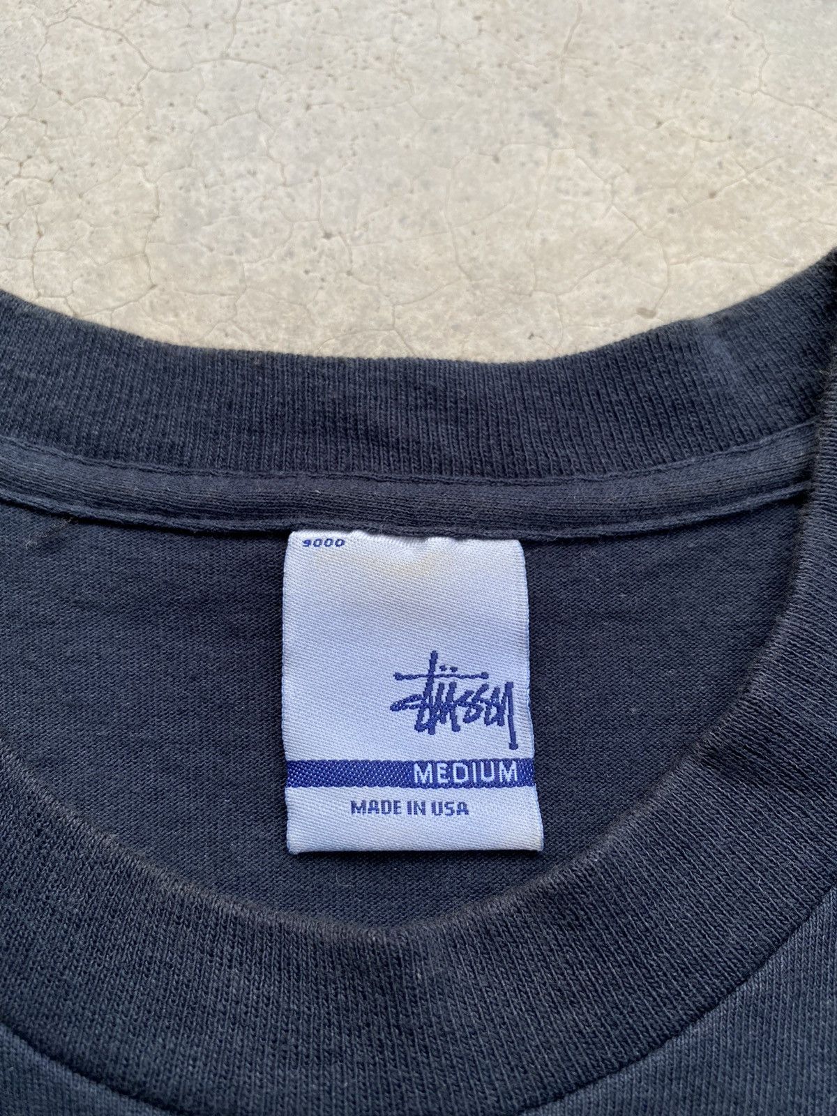 Stussy 💥RARE💥True 90s STUSSY “Upside Down” Logo Single Stitch Tee Size US M / EU 48-50 / 2 - 6 Thumbnail