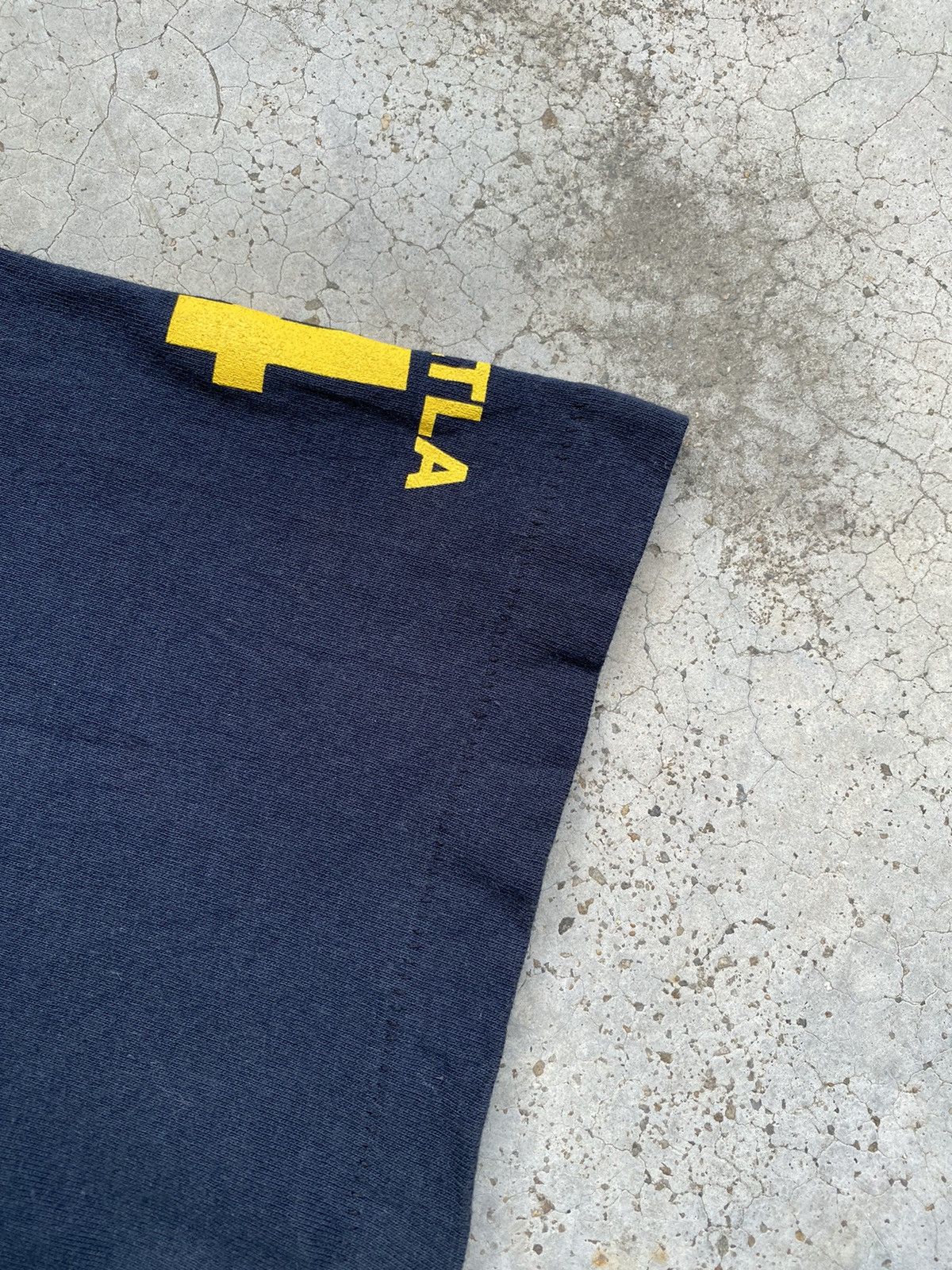 Stussy 💥RARE💥True 90s STUSSY “Upside Down” Logo Single Stitch Tee Size US M / EU 48-50 / 2 - 8 Thumbnail