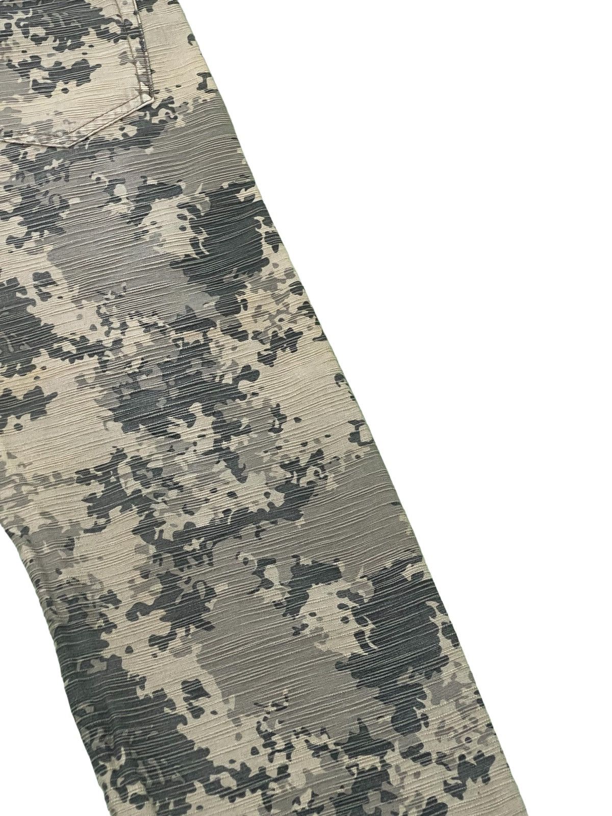 Japanese Brand Digi Camo Pant Regular 3🟦7 Size US 31 - 16 Thumbnail