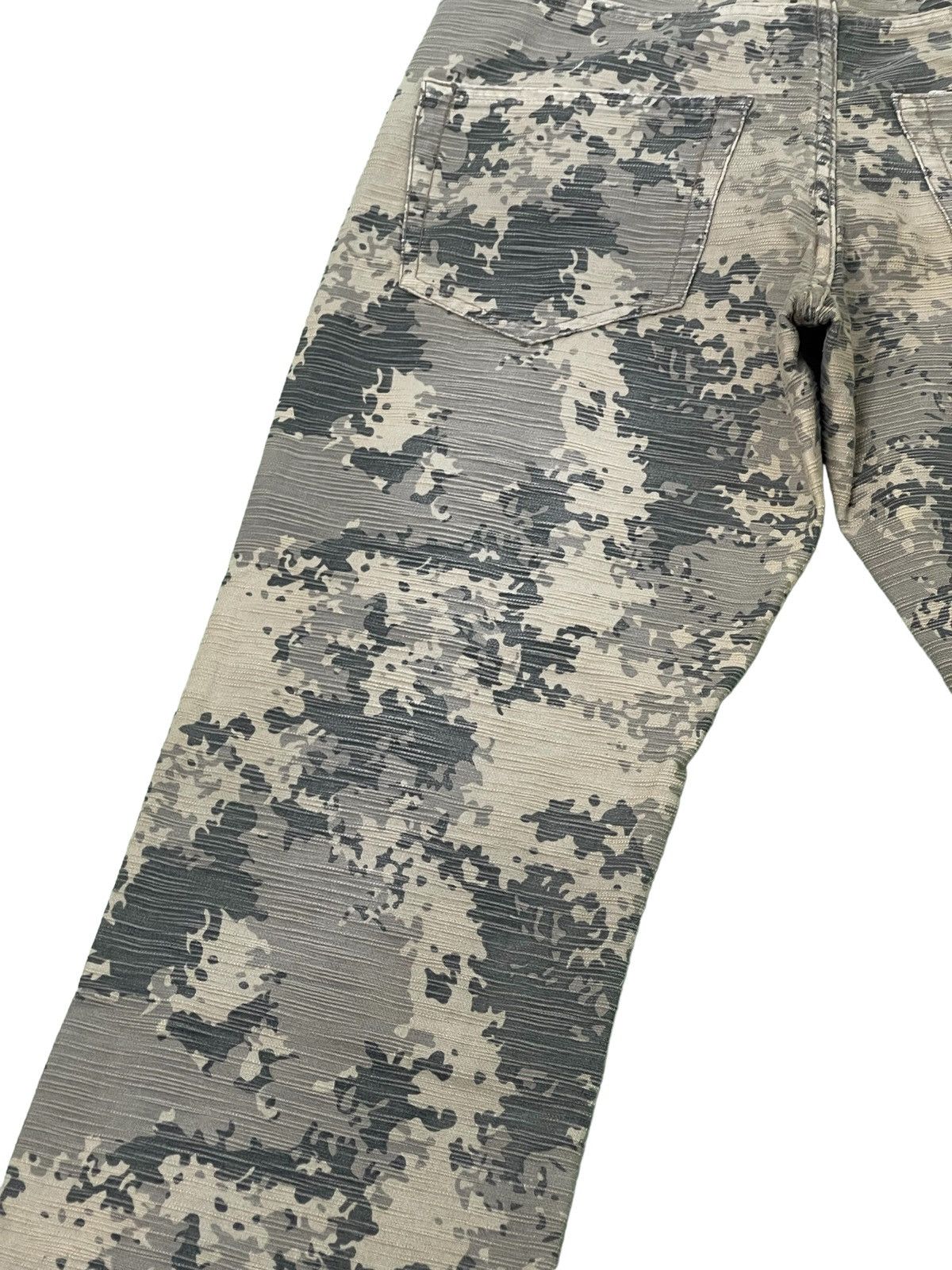 Japanese Brand Digi Camo Pant Regular 3🟦7 Size US 31 - 15 Thumbnail