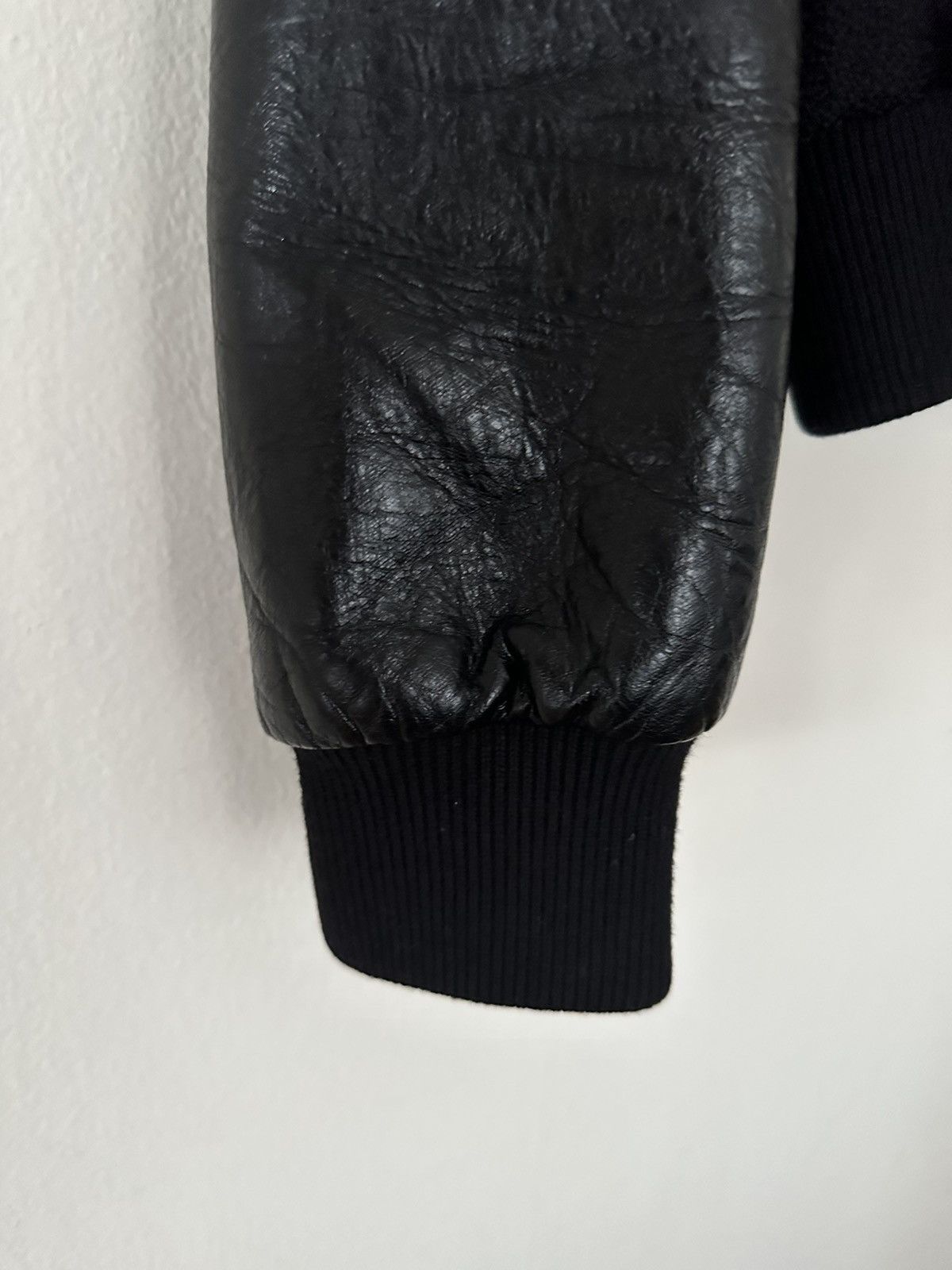 Celine × Hedi Slimane RUNWAY — Celine Teddy Leather Sleeves 44 Size US S / EU 44-46 / 1 - 5 Thumbnail