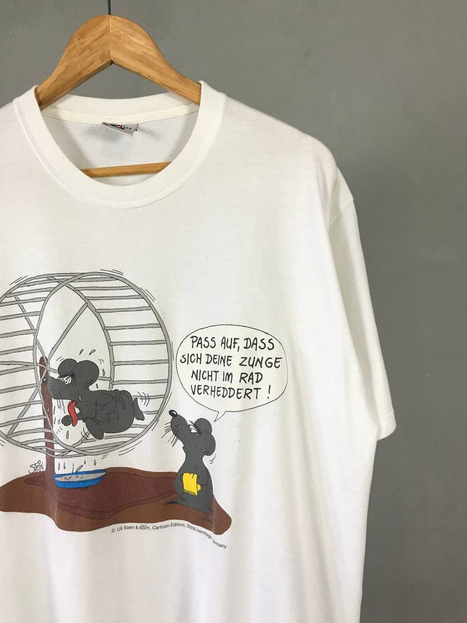 Anime × Vintage Animal vintage humor streetwear other tee Size US XL / EU 56 / 4 - 2 Thumbnail