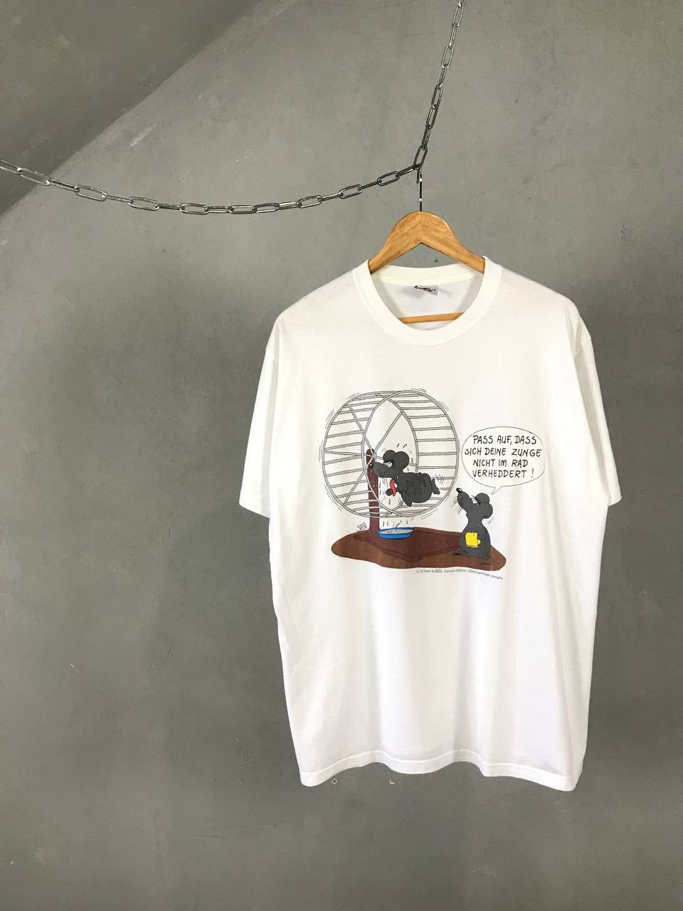 Anime × Vintage Animal vintage humor streetwear other tee Size US XL / EU 56 / 4 - 1 Thumbnail