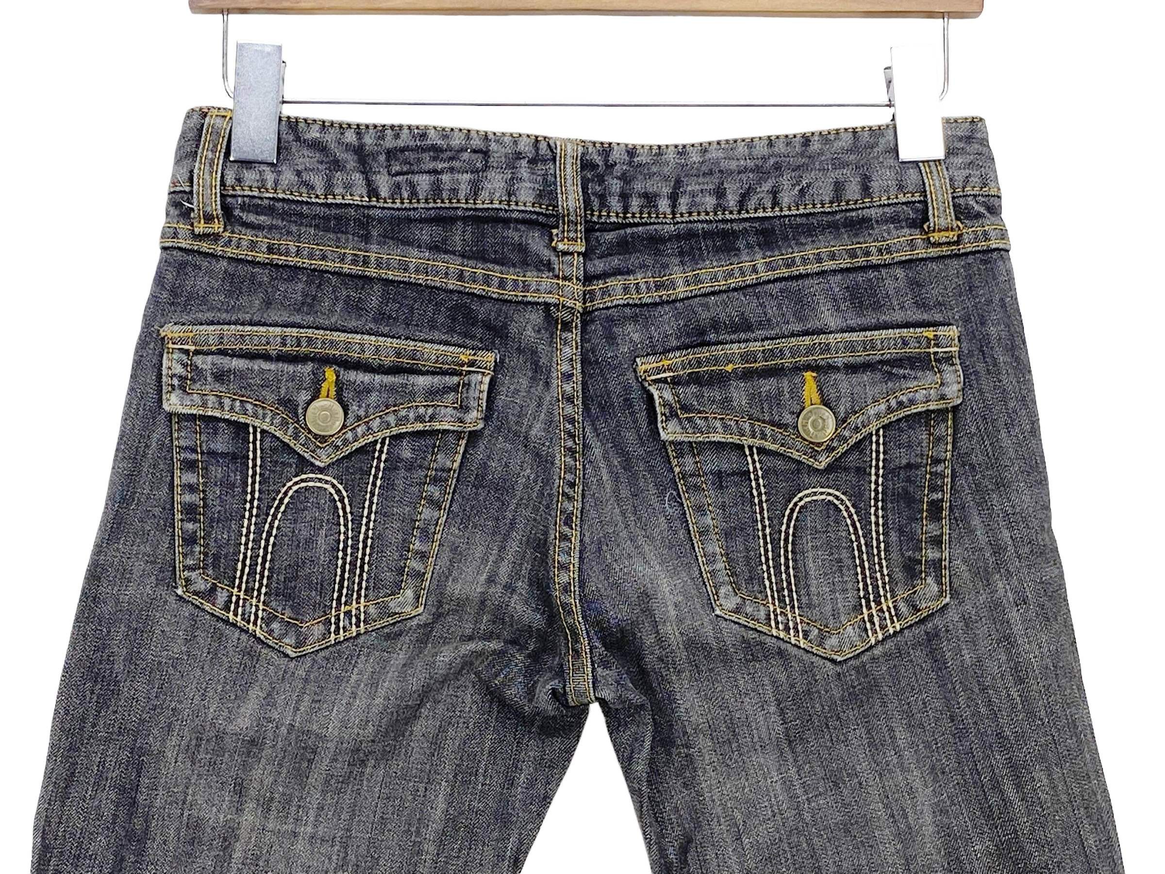 Other Y2K HUSHUSH Flare Jeans Art Graphic Distressed Denim Rare Size 28" / US 6 / IT 42 - 6 Thumbnail