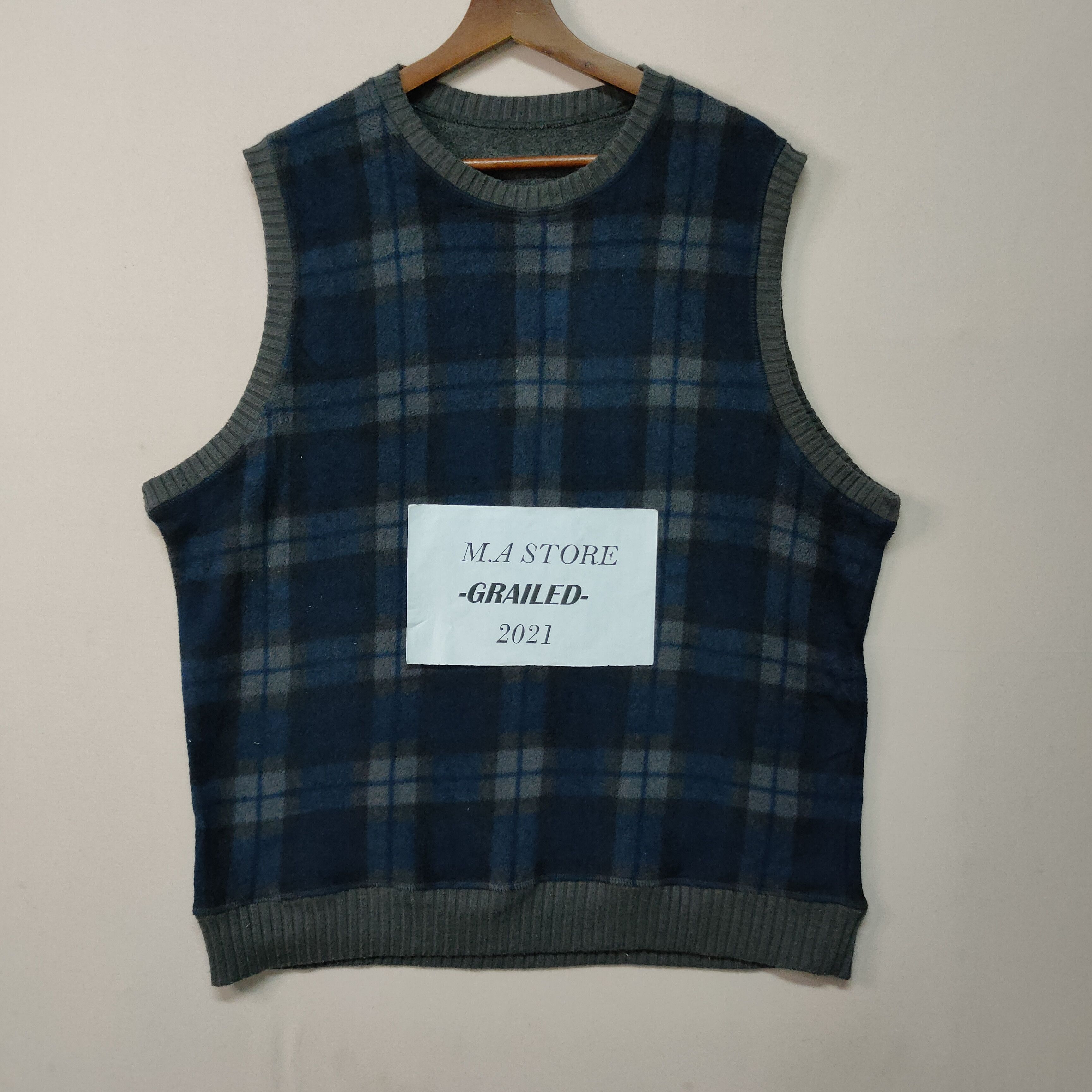Japanese Brand Vintage Unbranded Checkred Design Reversable Vest Size US XL / EU 56 / 4 - 1 Thumbnail