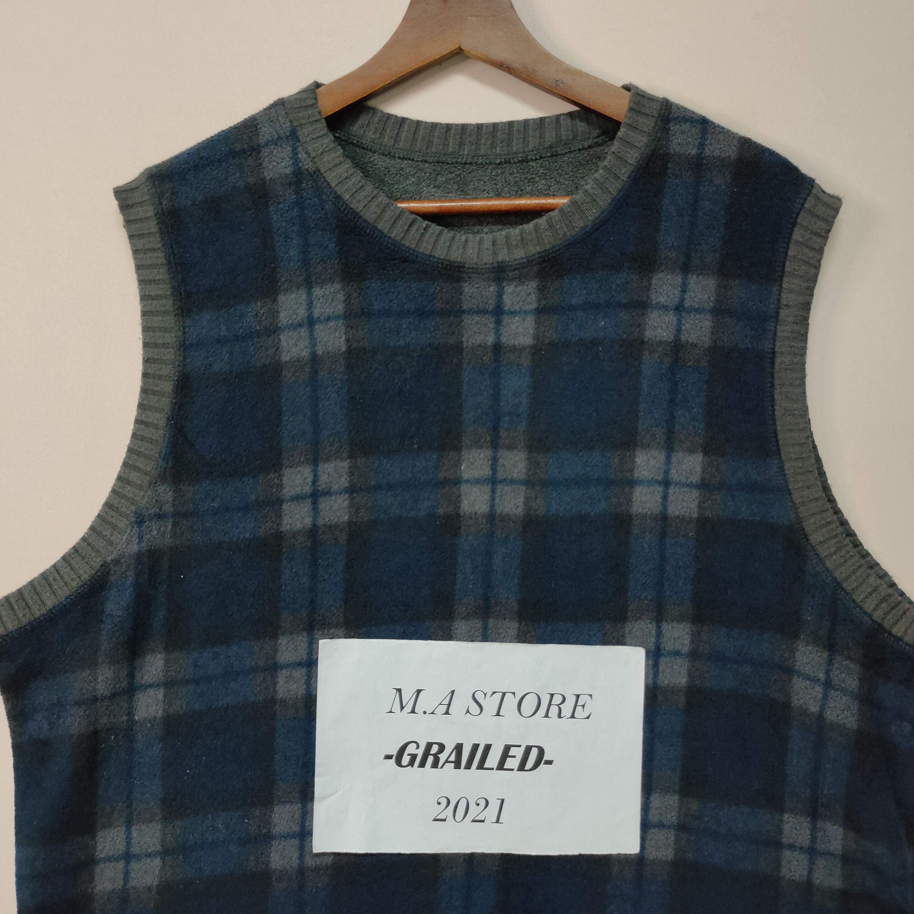 Japanese Brand Vintage Unbranded Checkred Design Reversable Vest Size US XL / EU 56 / 4 - 2 Thumbnail