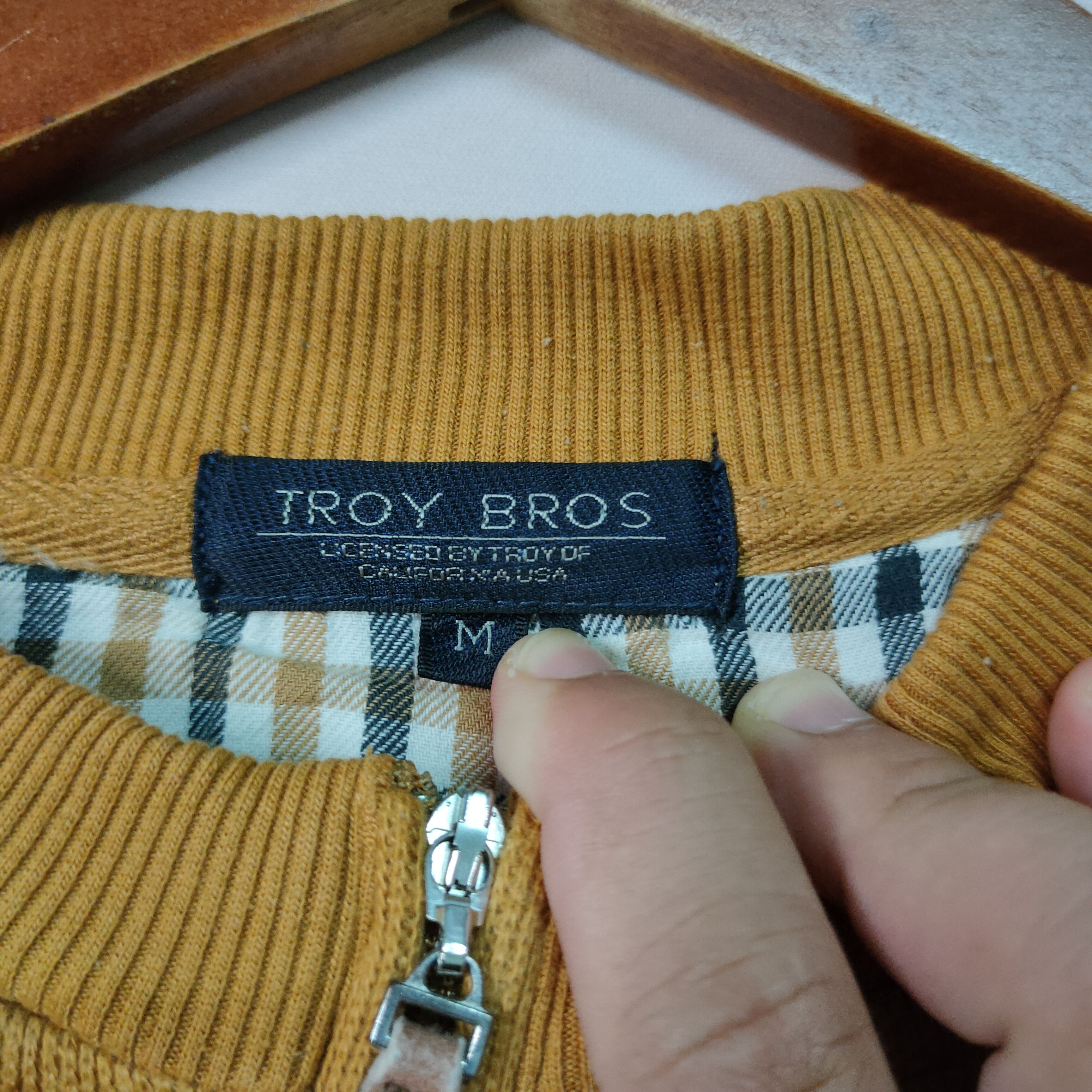Japanese Brand VTG TROY BROS EMBROIDERY LOGO SWEATSHIRT JUMPER Size US M / EU 48-50 / 2 - 7 Thumbnail