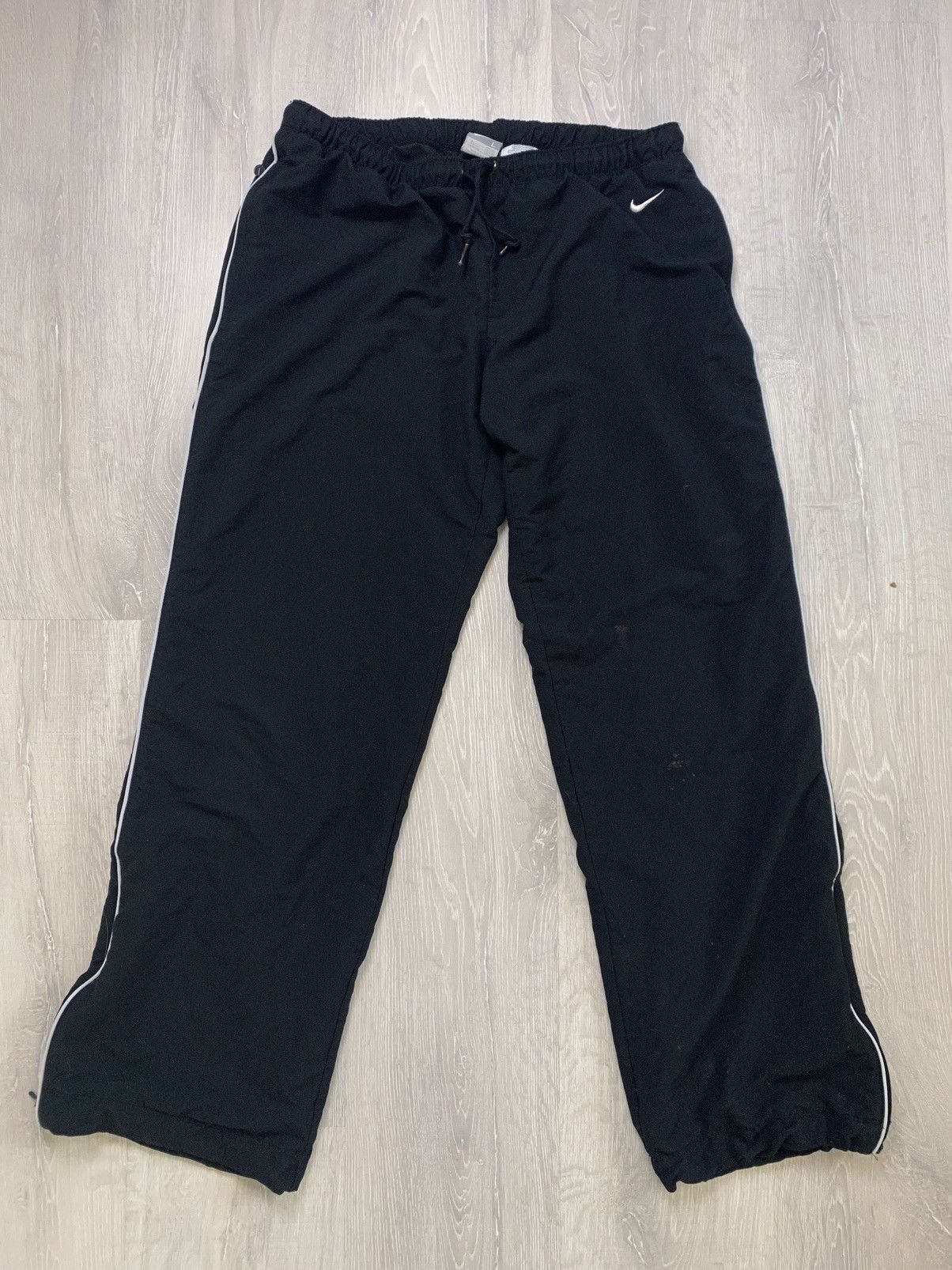 Nike × Vintage Nike vintage black track pants small swoosh 2000s Size 30" / US 8 / IT 44 - 1 Thumbnail