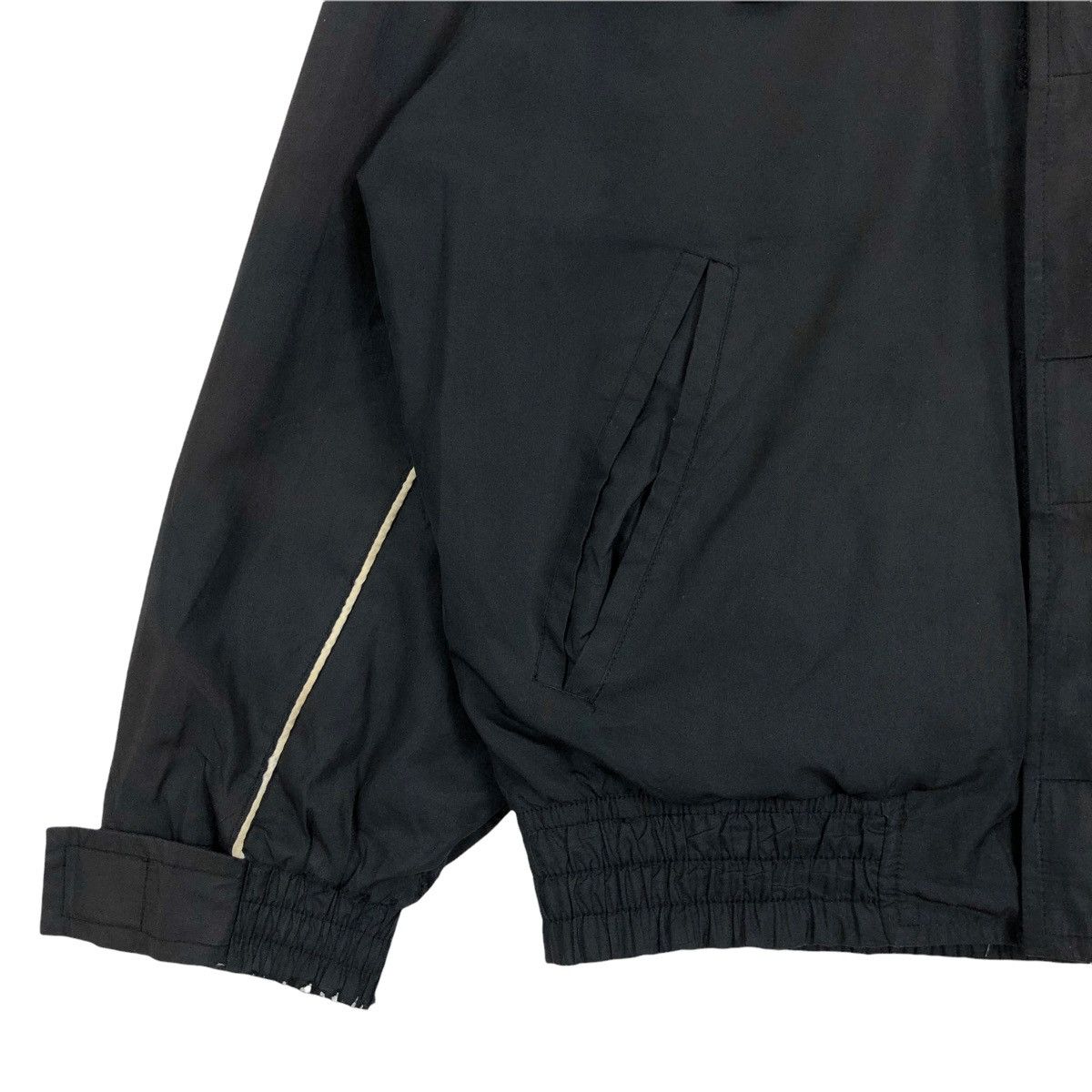 Japanese Brand Vintage Nissan Skyline GT-R Nylon Light Jacket Size US L / EU 52-54 / 3 - 3 Thumbnail