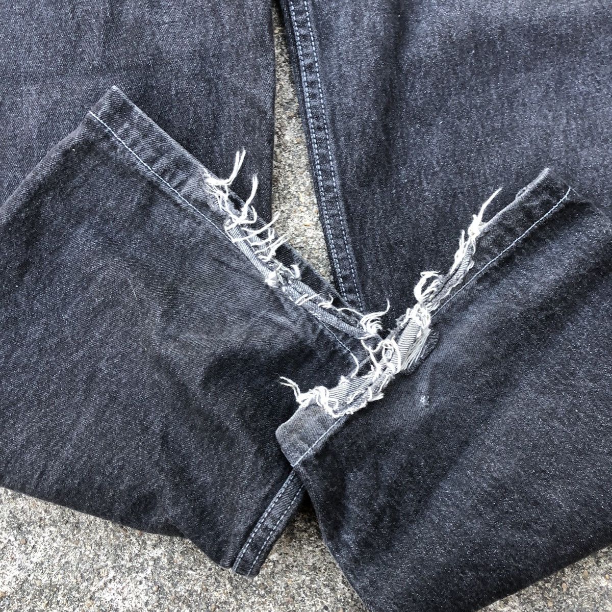 Japanese Brand 🔥Rare🔥Vintage Doghouse Distress Rips Workers Denim Overall Size US 36 / EU 52 - 8 Thumbnail