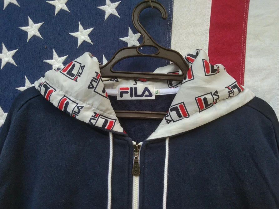 Fila × Sports Specialties VINTAGE FILA BIG PRINT BACKHIT SWEATSHIRTHOODIE Size US L / EU 52-54 / 3 - 8 Thumbnail