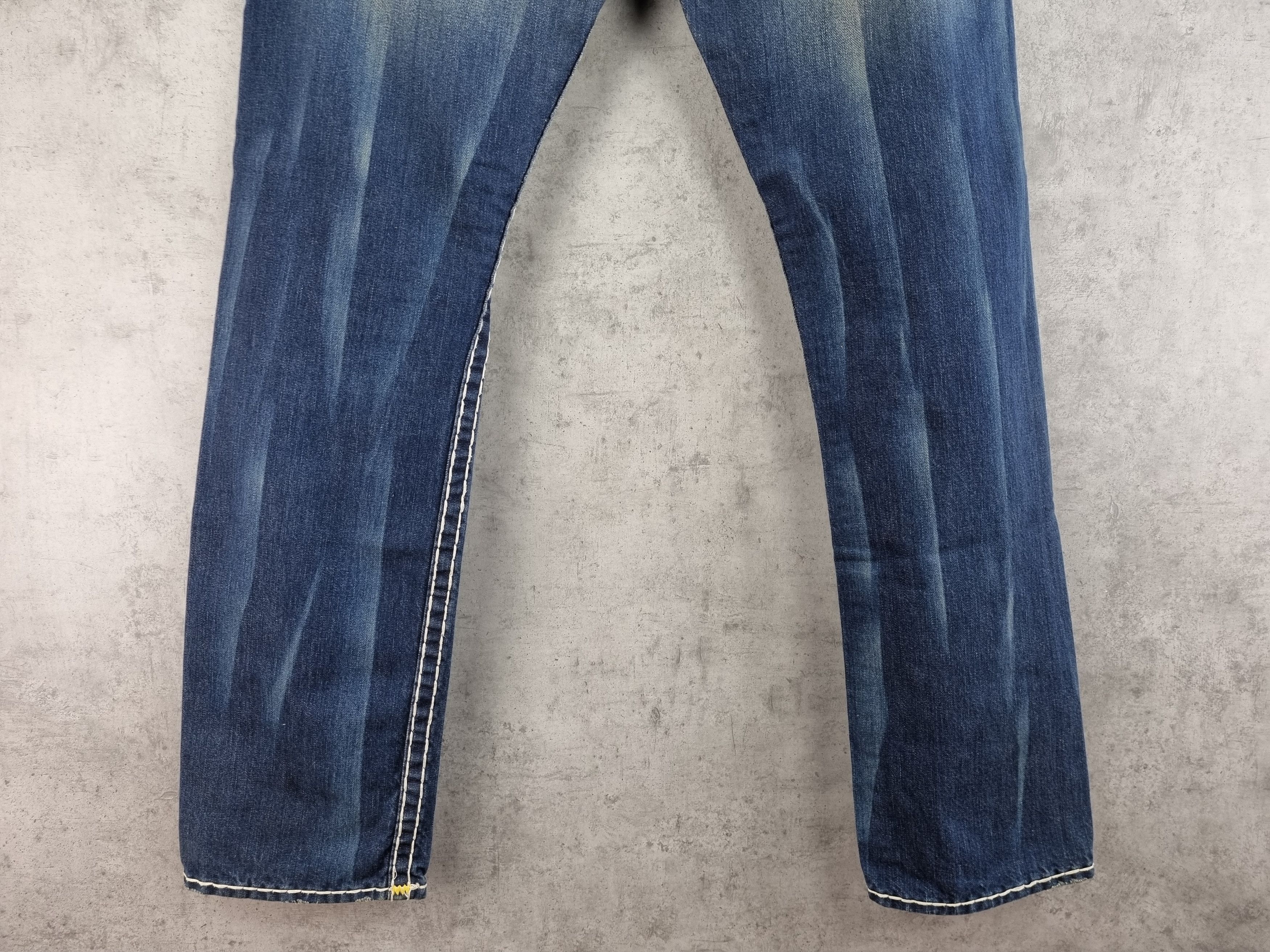 True Religion Vintage True RELIGION GENO SUPER T Denim Jeans Made in USA Size US 33 - 5 Thumbnail