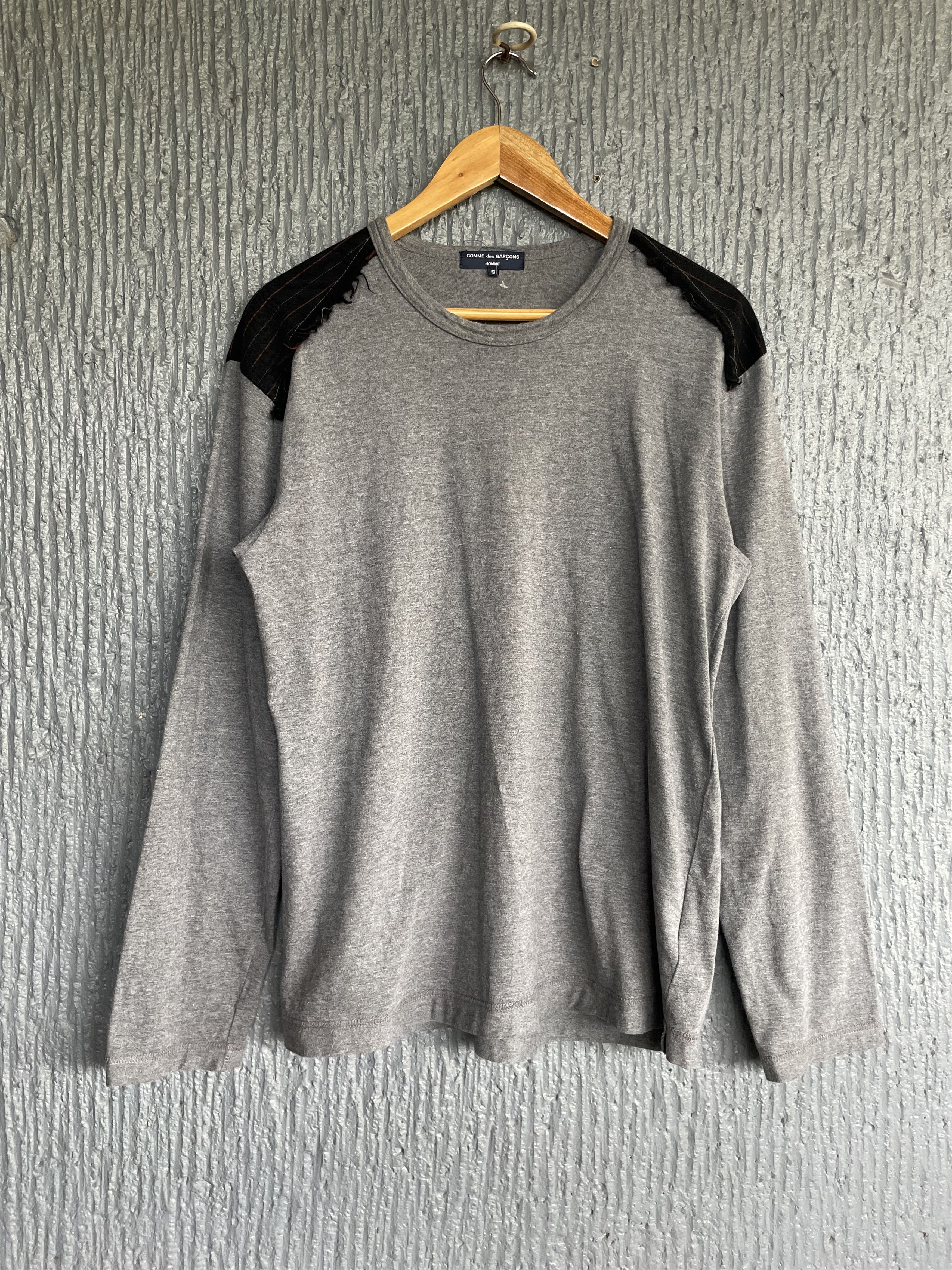 Comme des Garcons Homme CDG Shoulder Patch Striped LS SHIRT Size US S / EU 44-46 / 1 - 1 Thumbnail