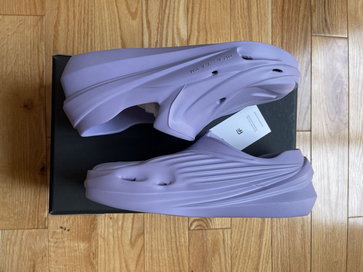 1017 Alyx 9SM Mono Slip On Slides Lilac