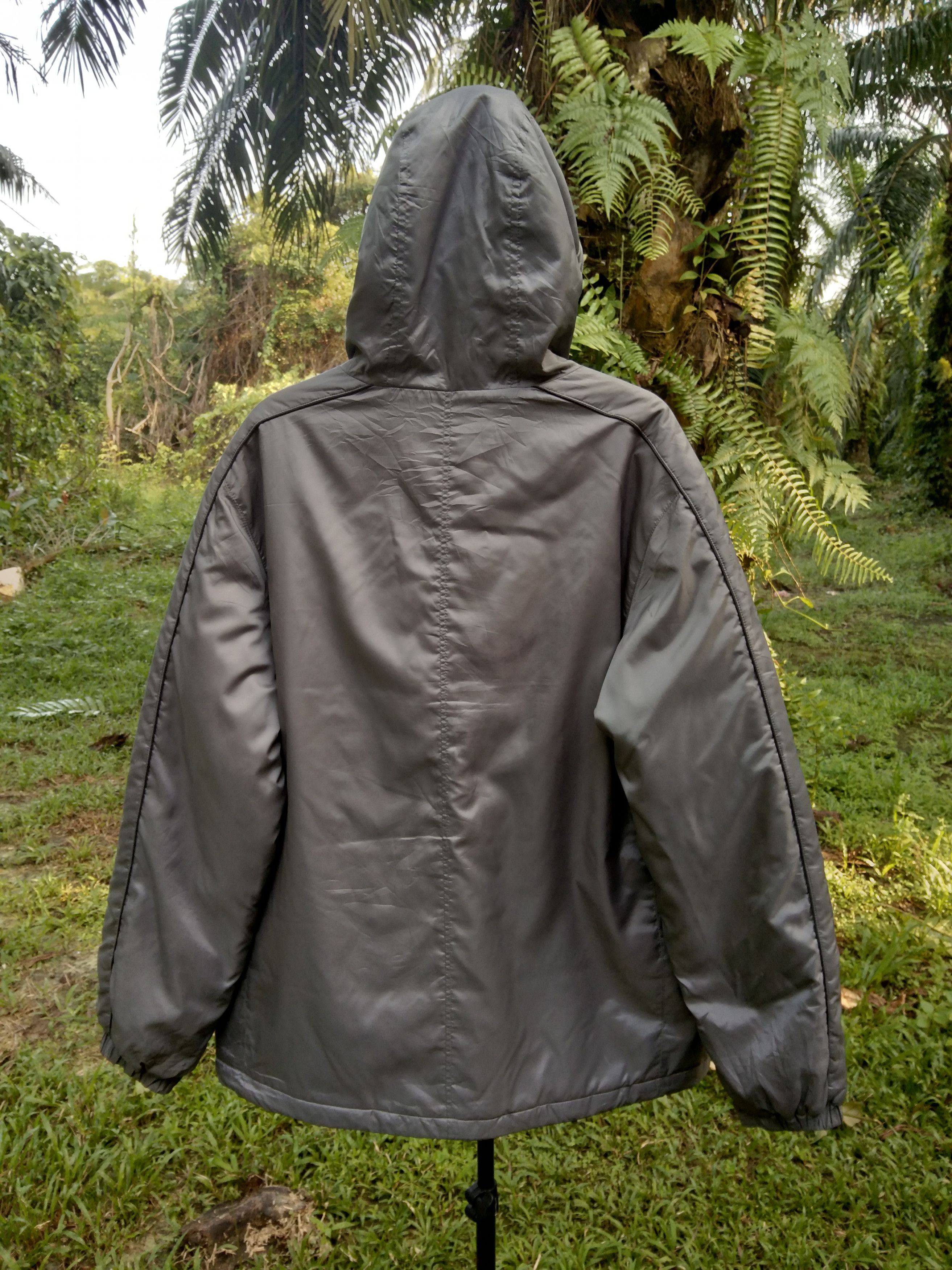 Japanese Brand × Uniqlo UNIQLO LIGHT JACKET WITH HOOD Size US L / EU 52-54 / 3 - 3 Thumbnail