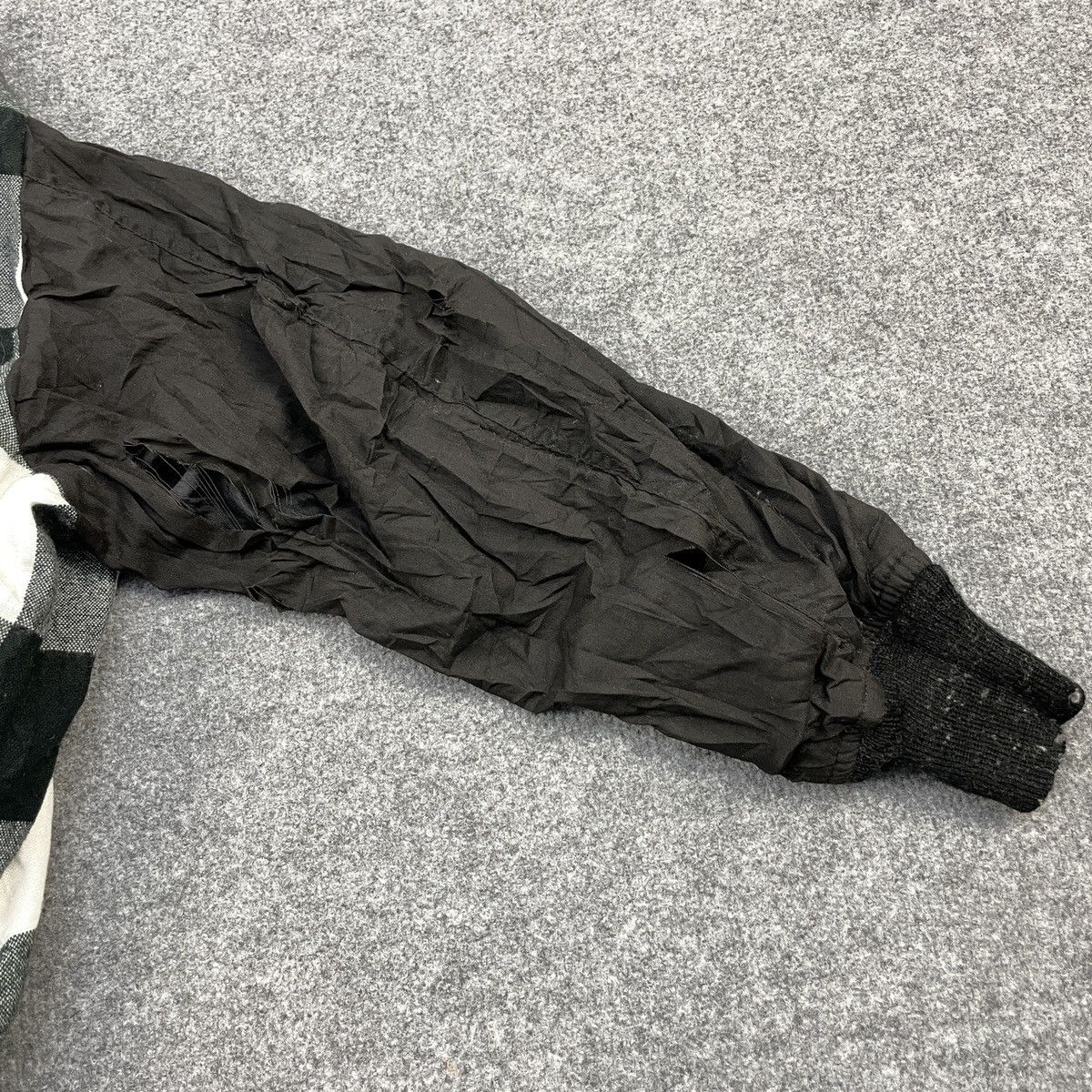 Vintage Vintage US Army MA-1 Military Bombers Jacket Size US M / EU 48-50 / 2 - 11 Thumbnail