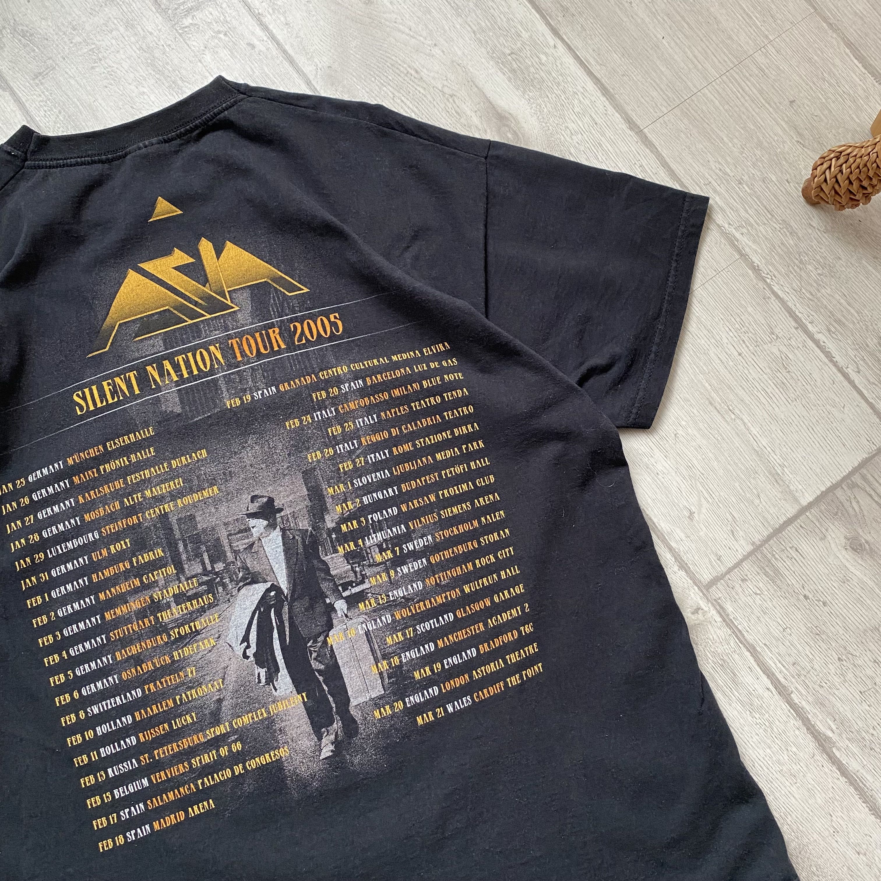 Band Tees 2003 Vintage Asia Rock Band Tour Tee Size US L / EU 52-54 / 3 - 10 Thumbnail