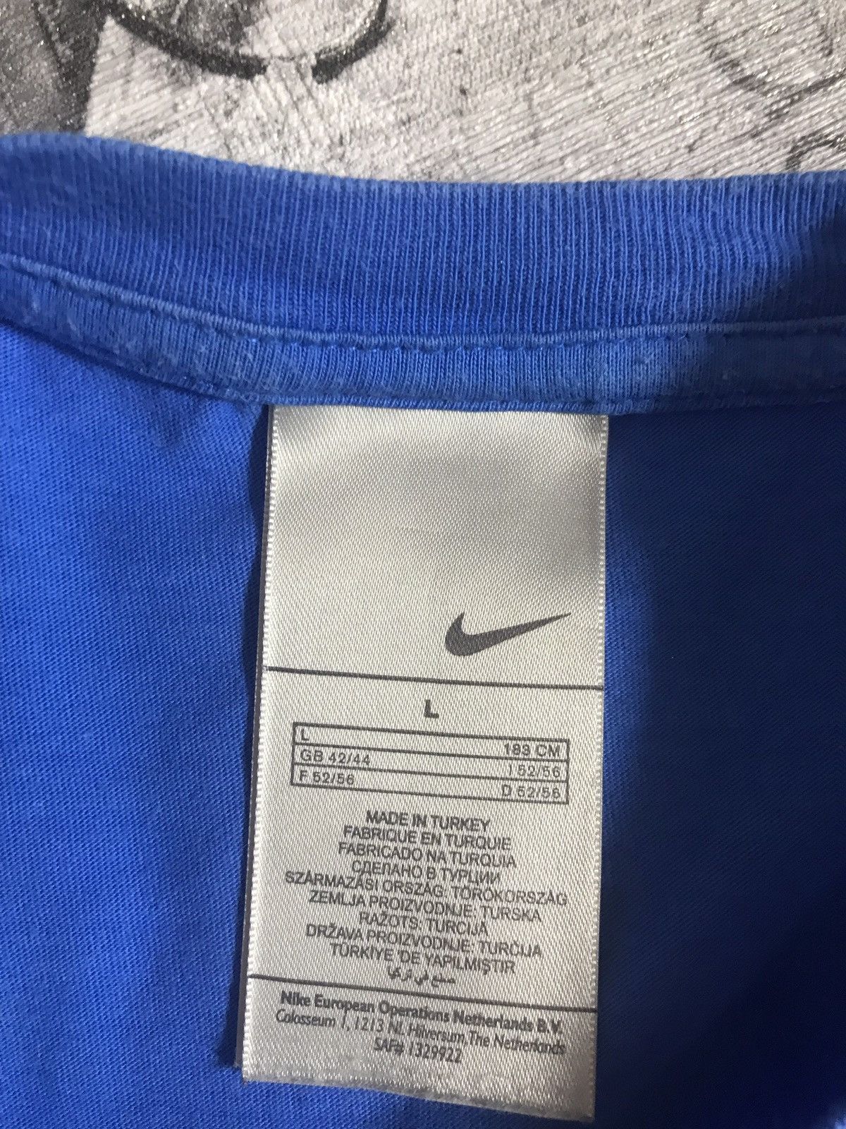 Vintage Vintage Nike air max t-shirt Size US L / EU 52-54 / 3 - 8 Thumbnail