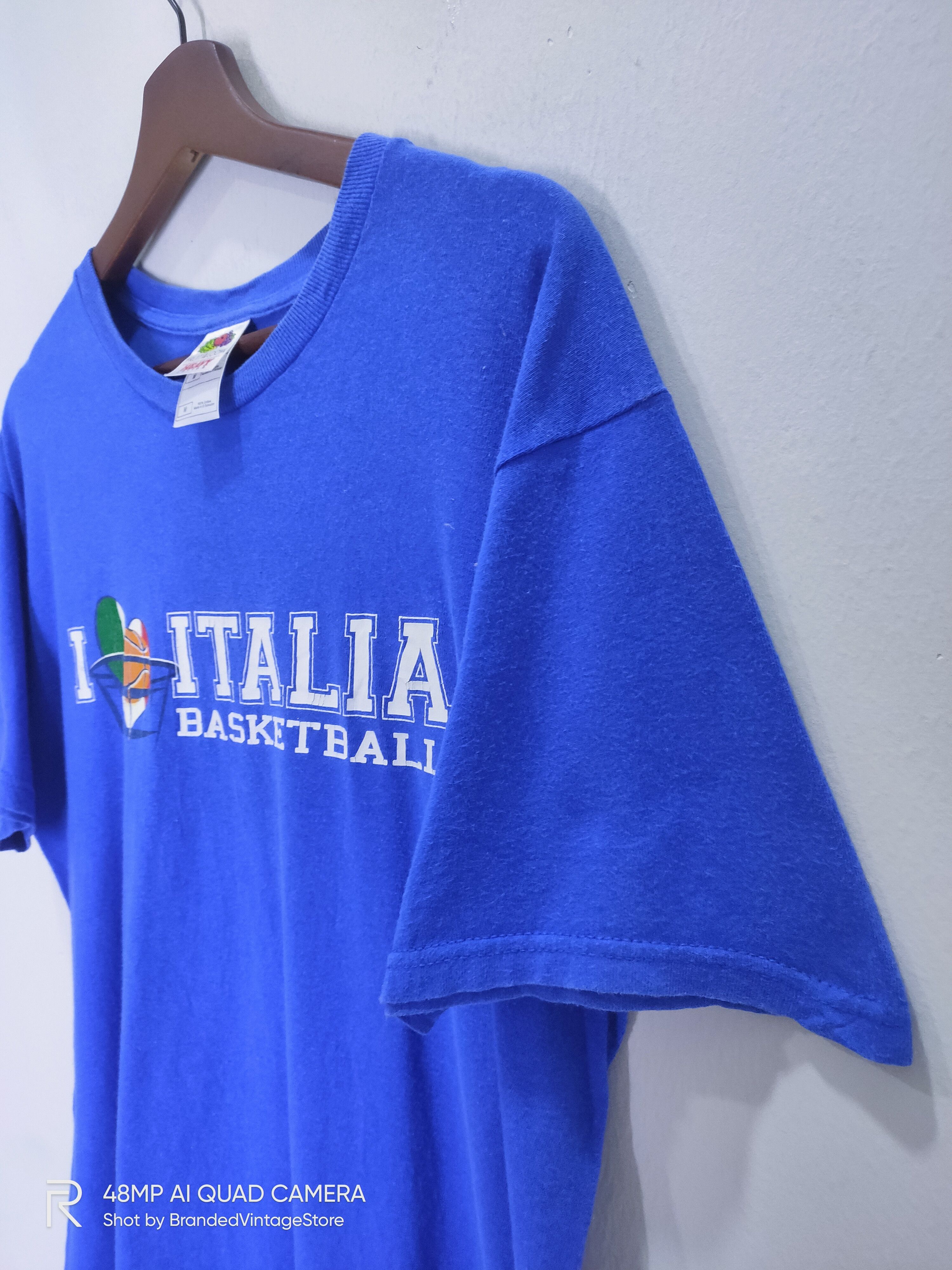 Fruit Of The Loom Vintage FRUIT OF THE LOOM I Love ITALI Basketball Sport Tee Size US M / EU 48-50 / 2 - 5 Thumbnail