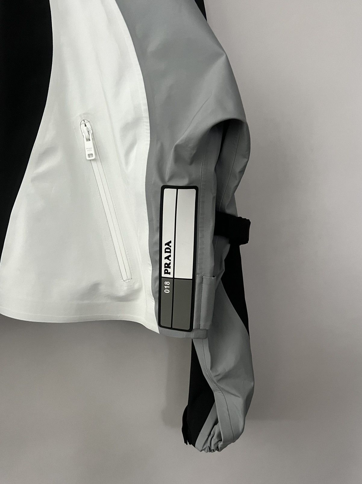 Prada Prada Technical Sport Jacket with rubber patch Size M / US 6-8 / IT 42-44 - 3 Thumbnail