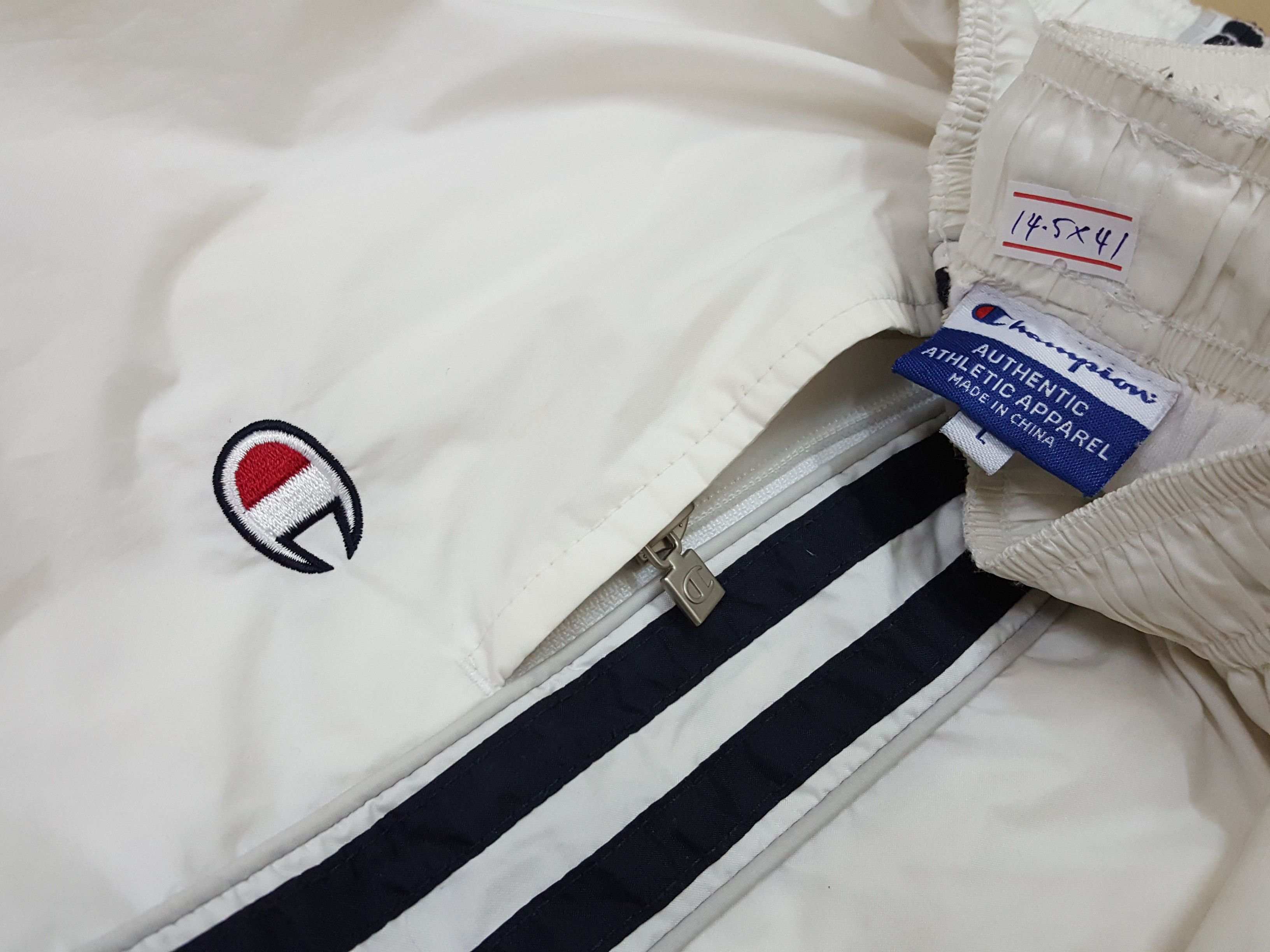 Champion × Vintage Vintage 90's Champion white colour nice design sweatpants Size US 32 / EU 48 - 4 Thumbnail