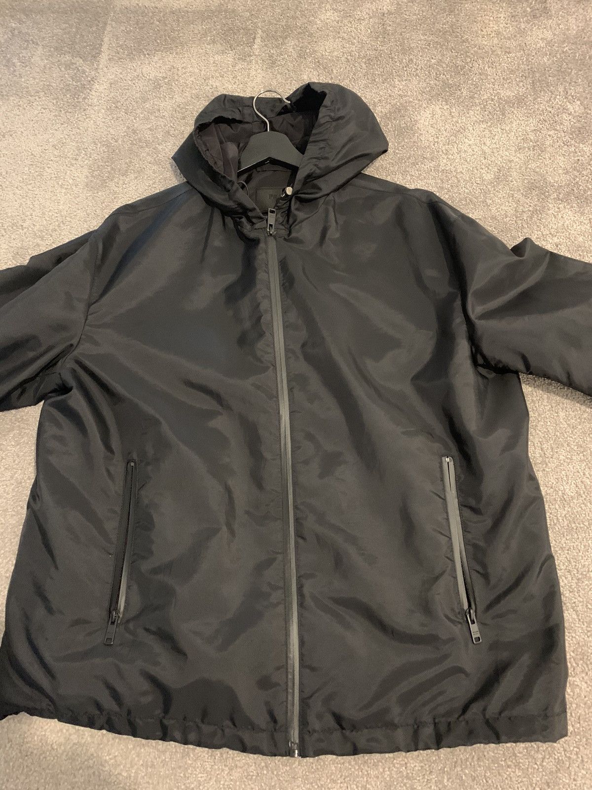 Prada Prada SS18 Classic Hooded Gabardine Windbreaker Black Size US L / EU 52-54 / 3 - 4 Thumbnail