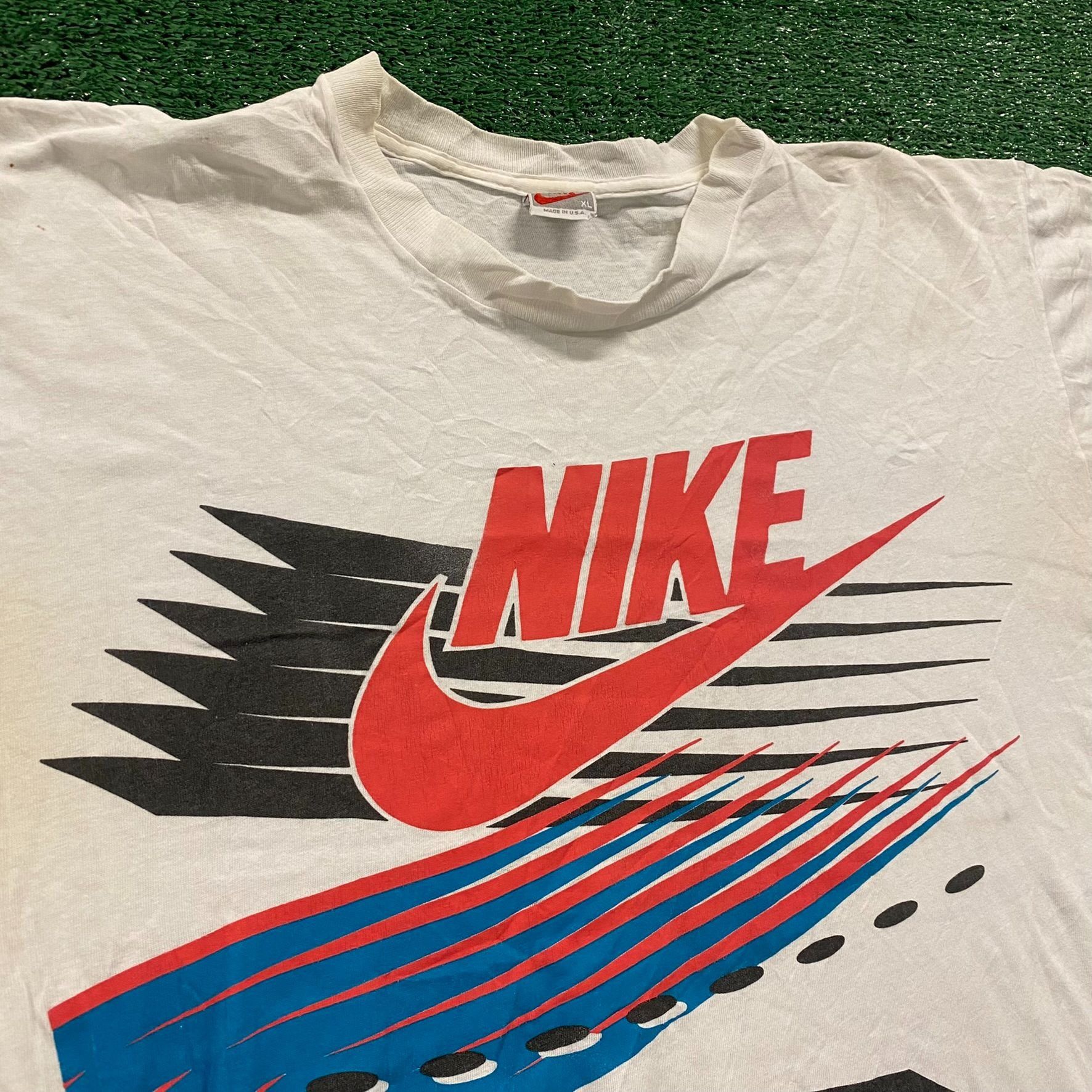Nike Crazy Vintage 90s Essential Nike Single Stitch T-Shirt Size US XL / EU 56 / 4 - 2 Thumbnail