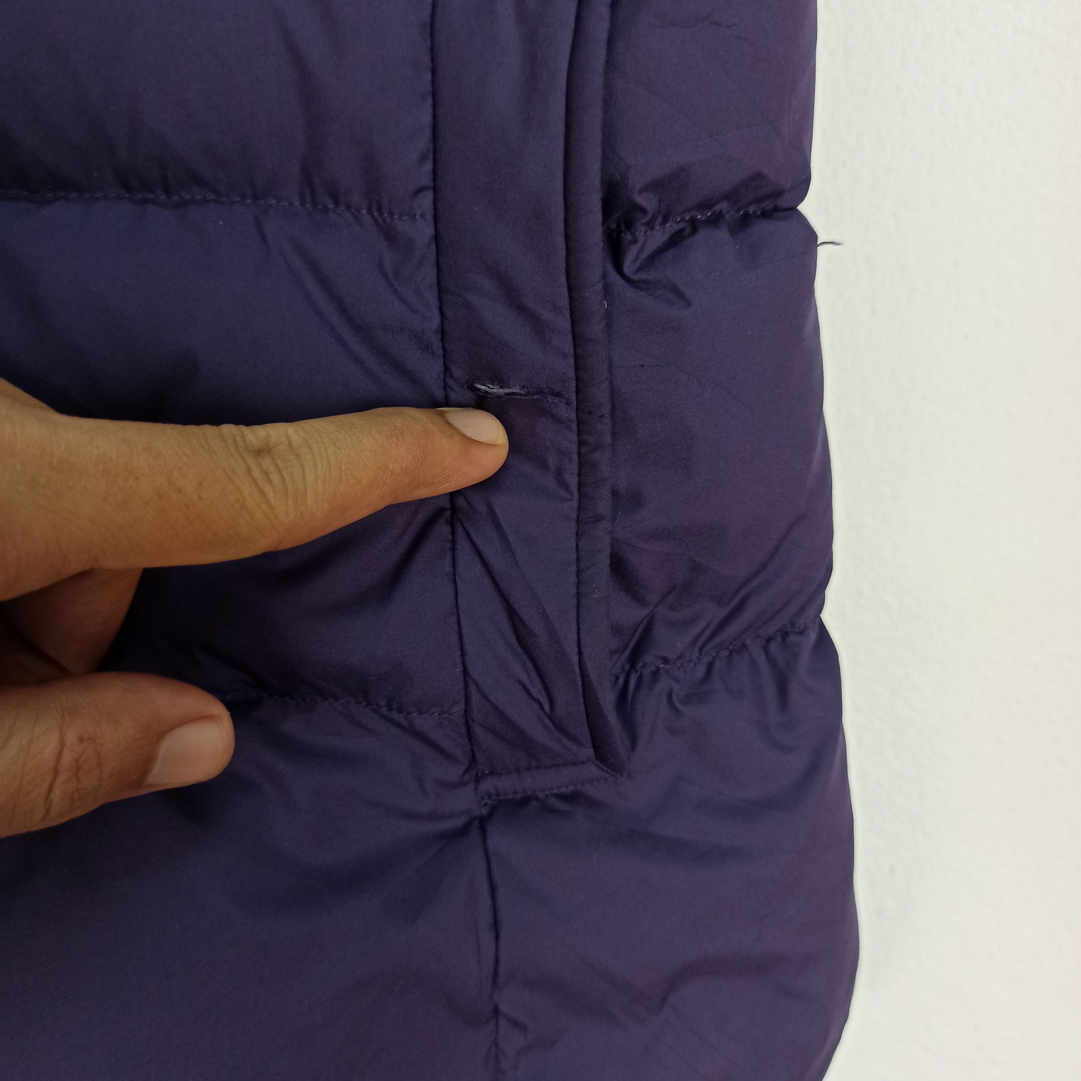Uniqlo Uniqlo Puffer Jacker Vest For Ladies Size M / US 6-8 / IT 42-44 - 3 Thumbnail
