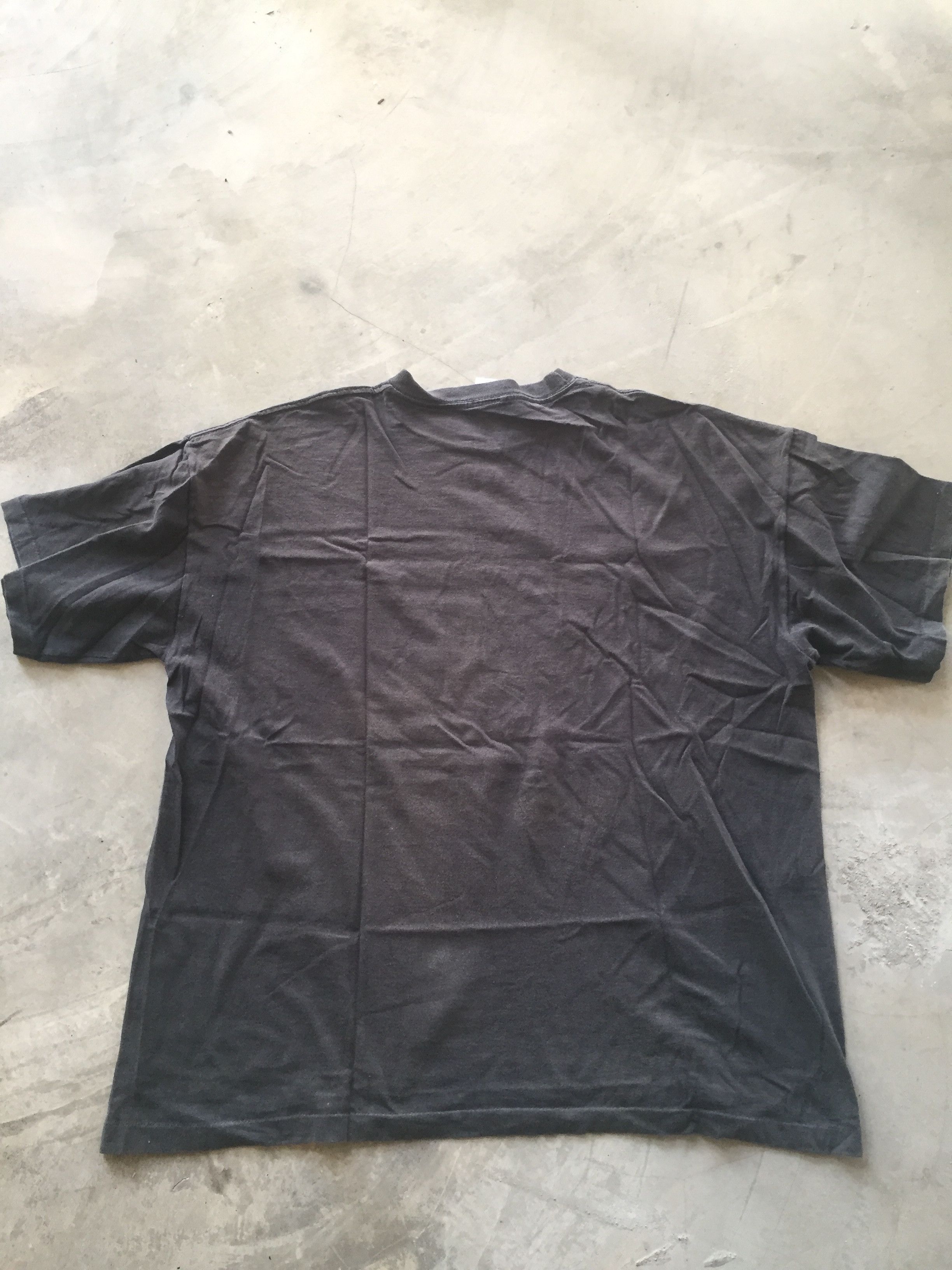 Guess Guess big logo 1994 Sun Faded Size US L / EU 52-54 / 3 - 6 Thumbnail