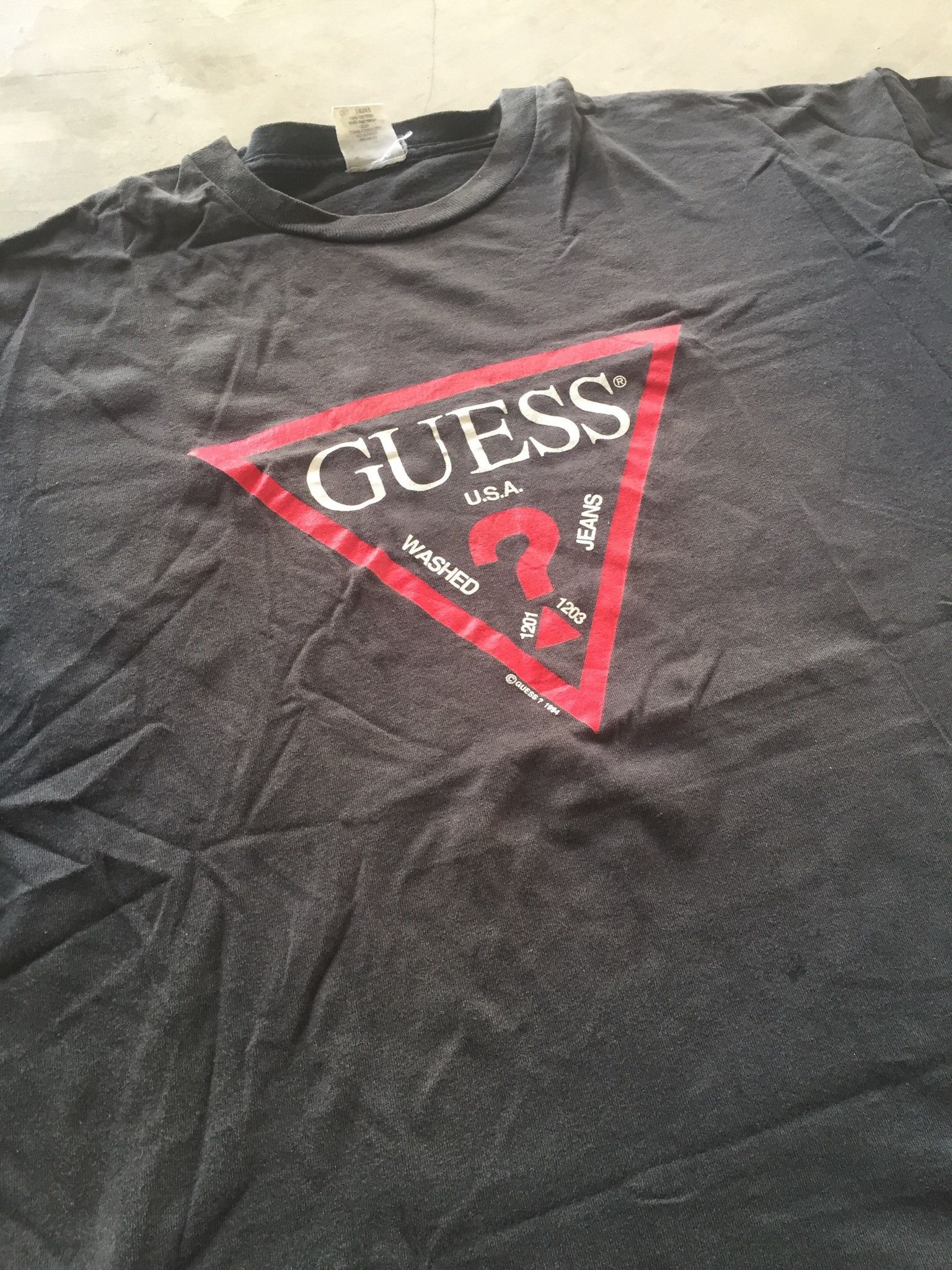 Guess Guess big logo 1994 Sun Faded Size US L / EU 52-54 / 3 - 2 Thumbnail
