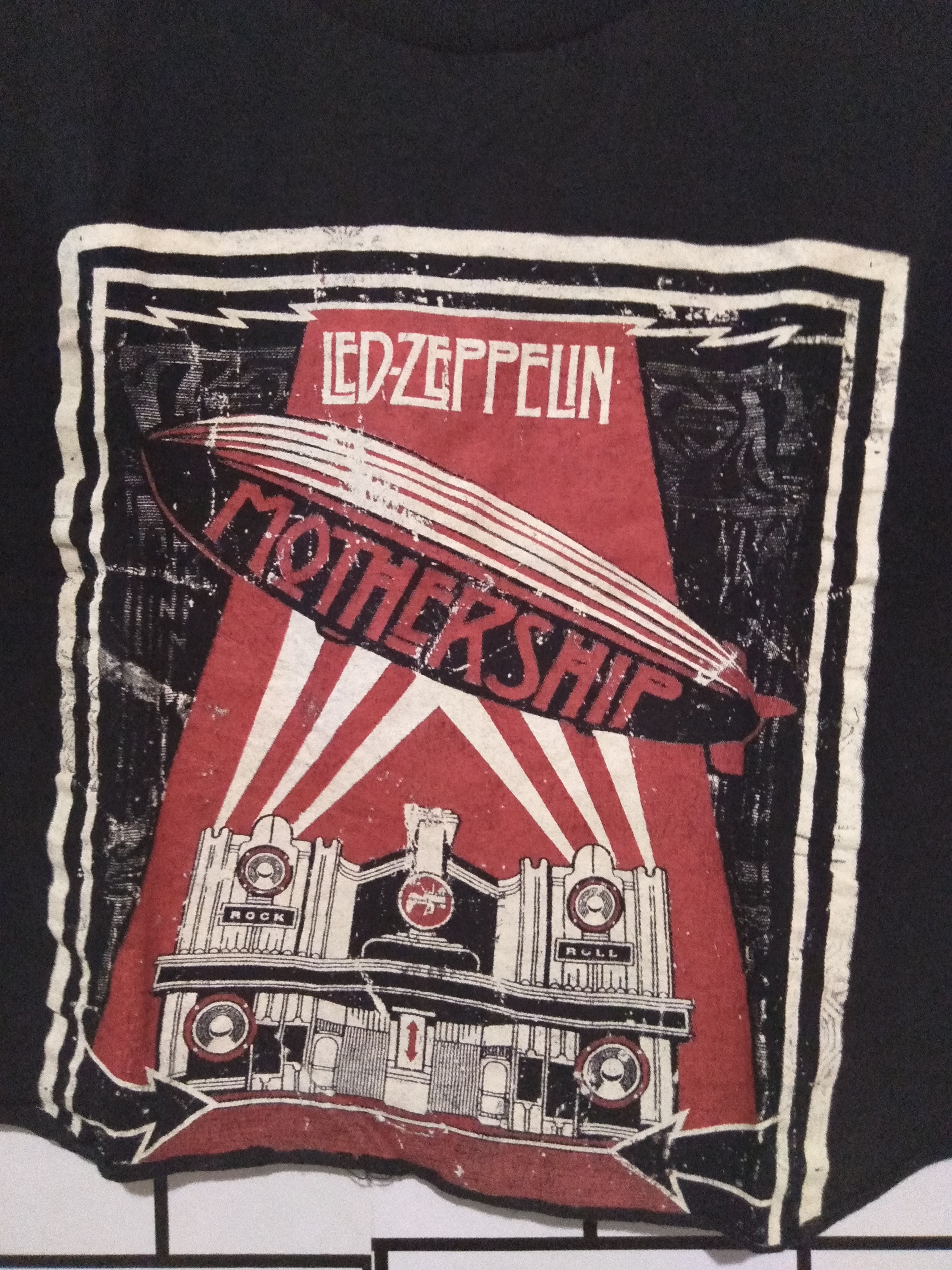 Band Tees led-zeppelin vd1 Size US M / EU 48-50 / 2 - 2 Thumbnail