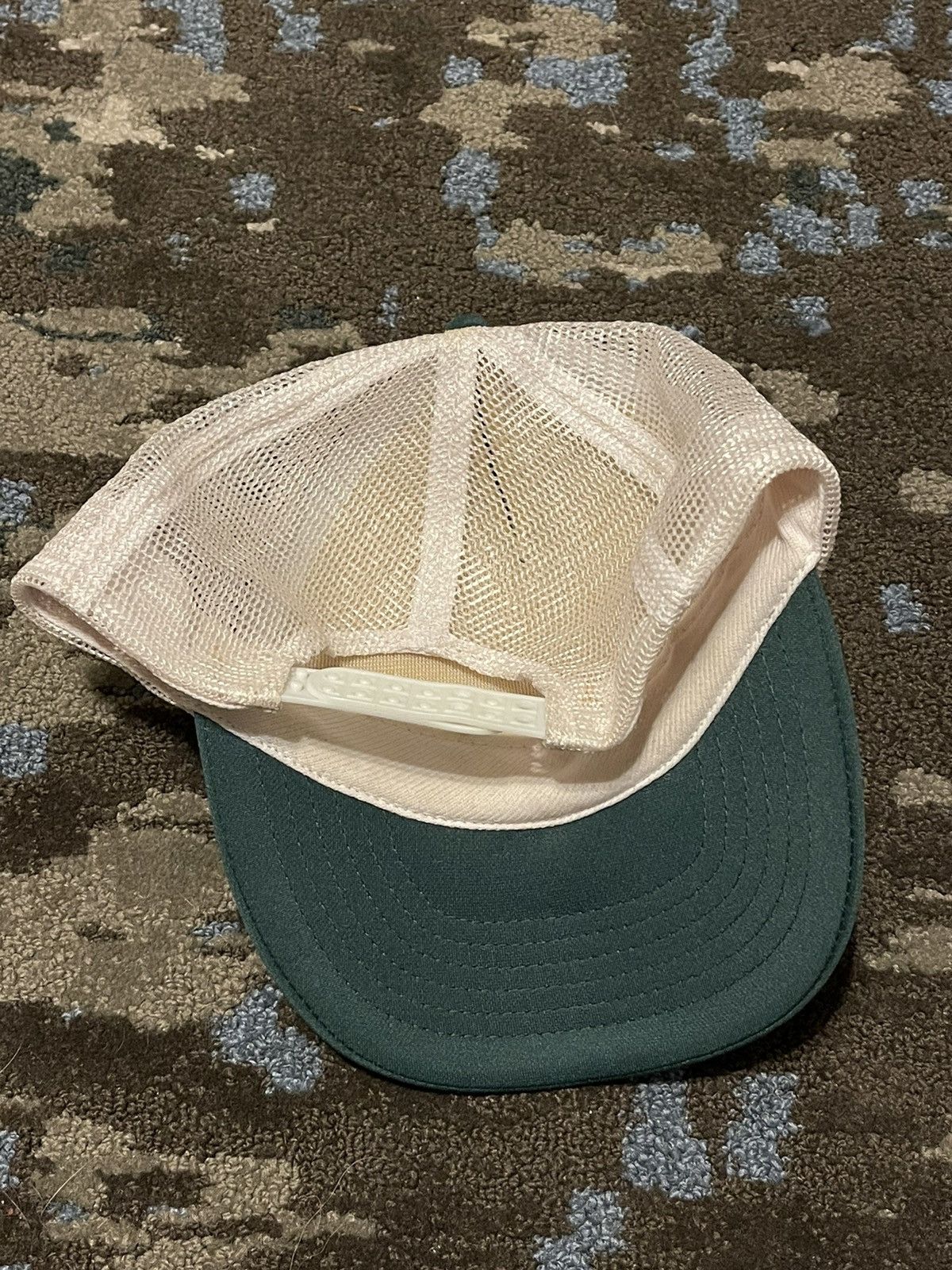 Vintage Vintage Pineywoods Trucker Hat Size ONE SIZE - 2 Thumbnail
