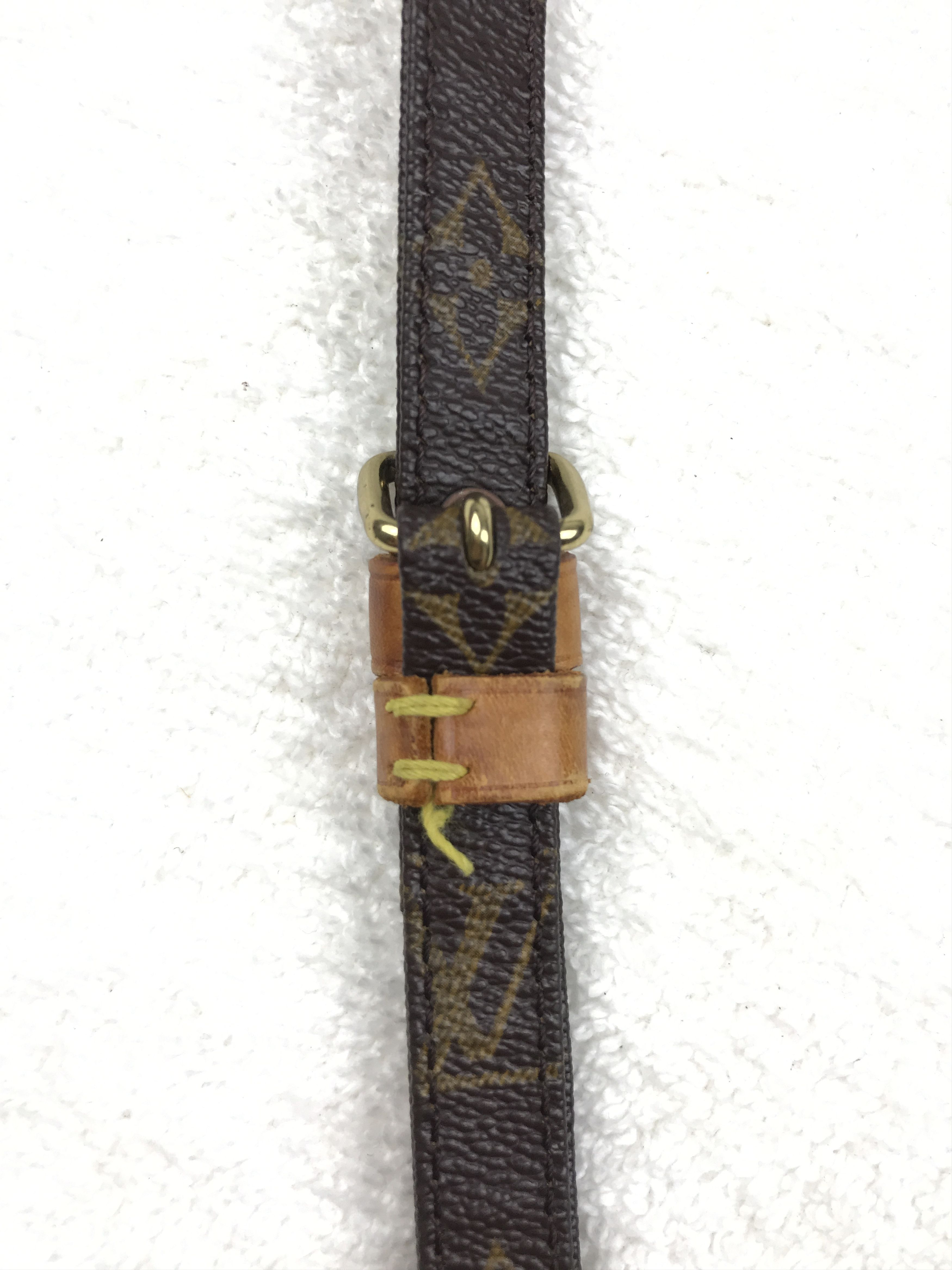 Louis Vuitton Vintage Louis Vuitton Danube Monogram Canvas Size ONE SIZE - 19 Thumbnail